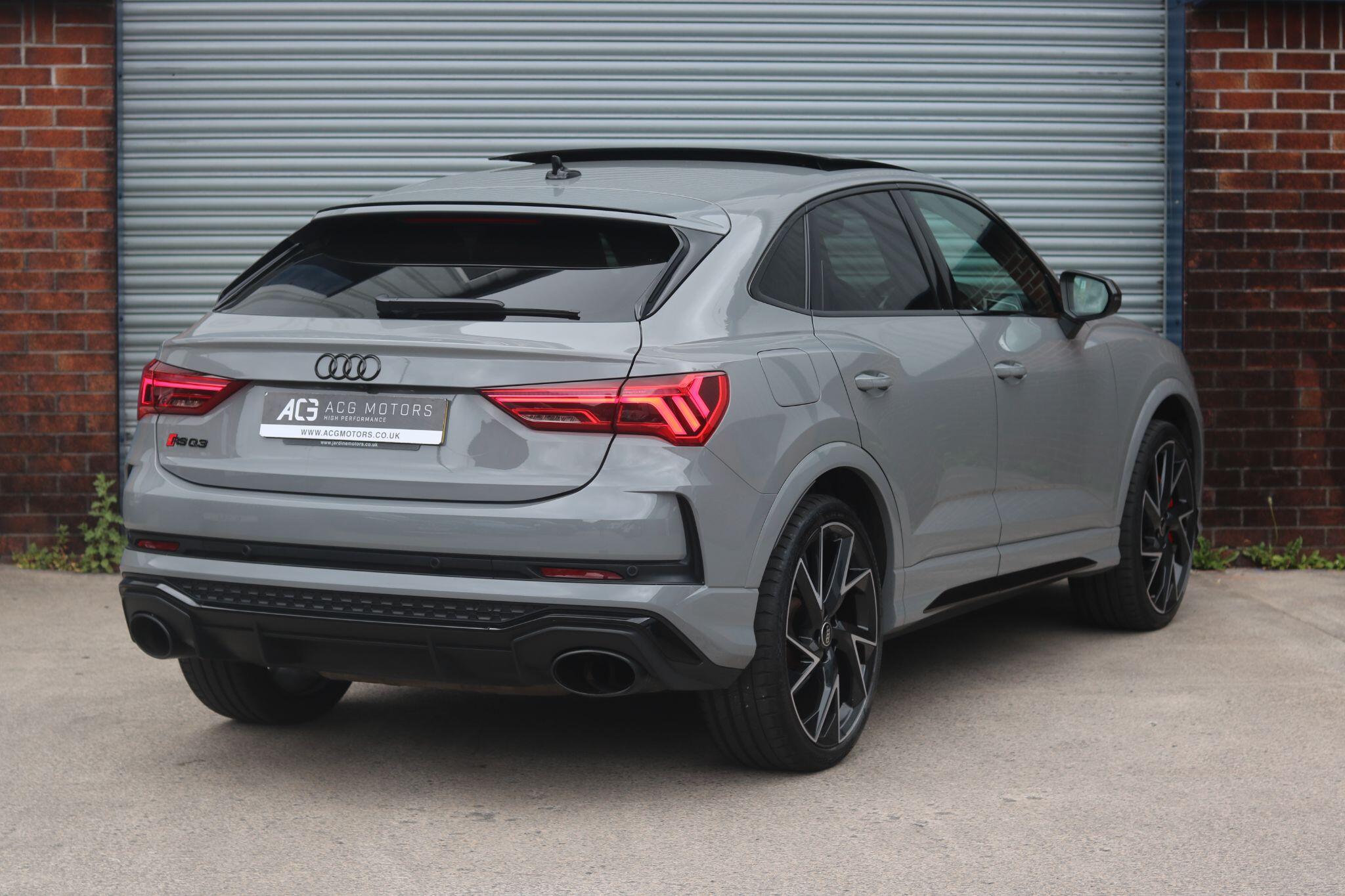 Audi RS Q3 view 5