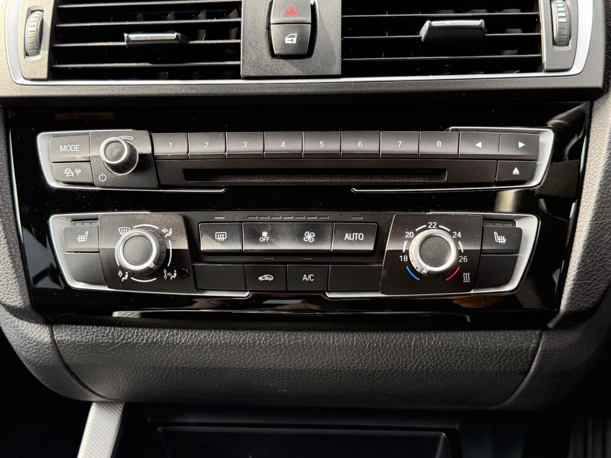 BMW 1 Series view 20