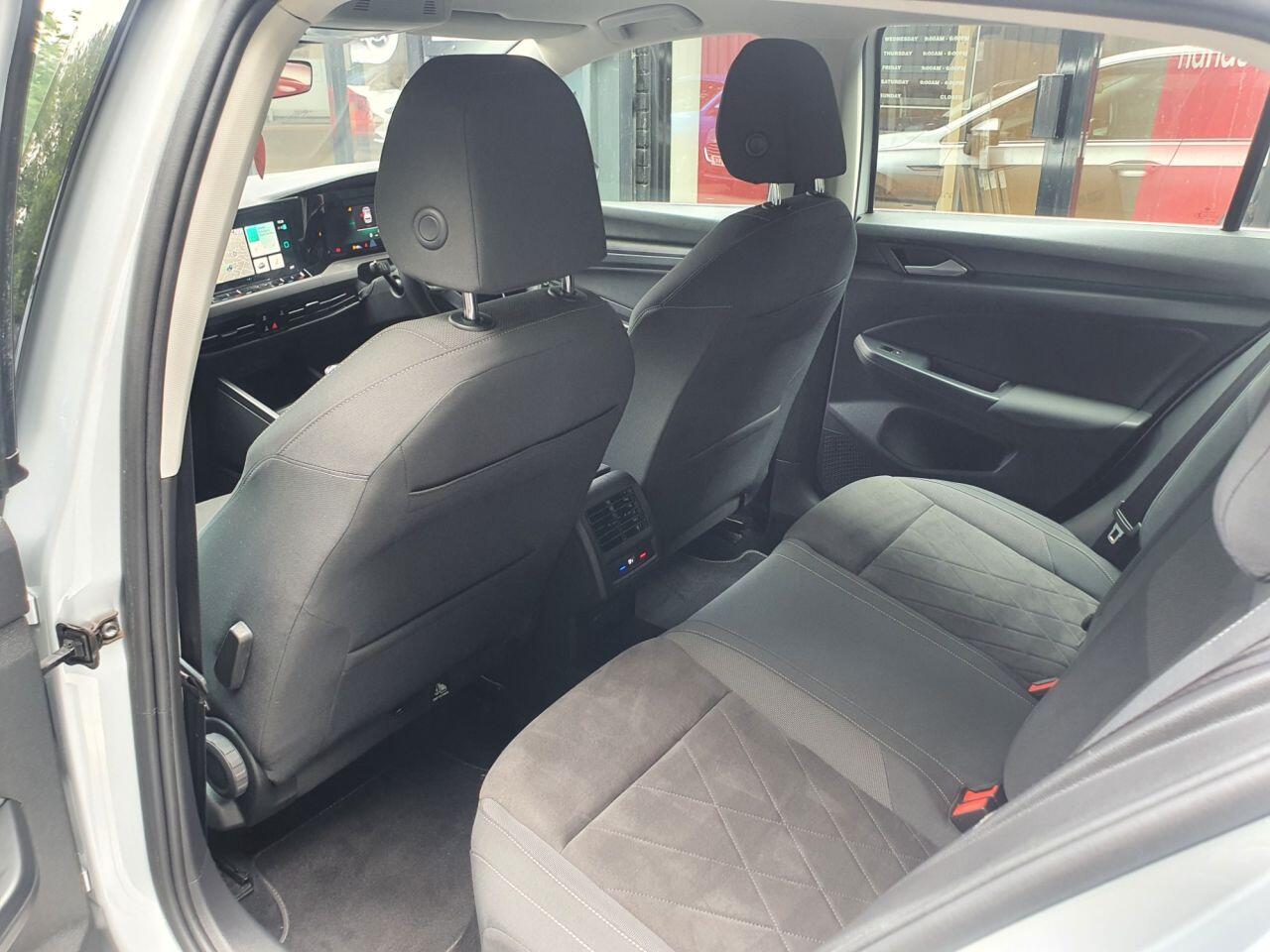Volkswagen Golf view 25