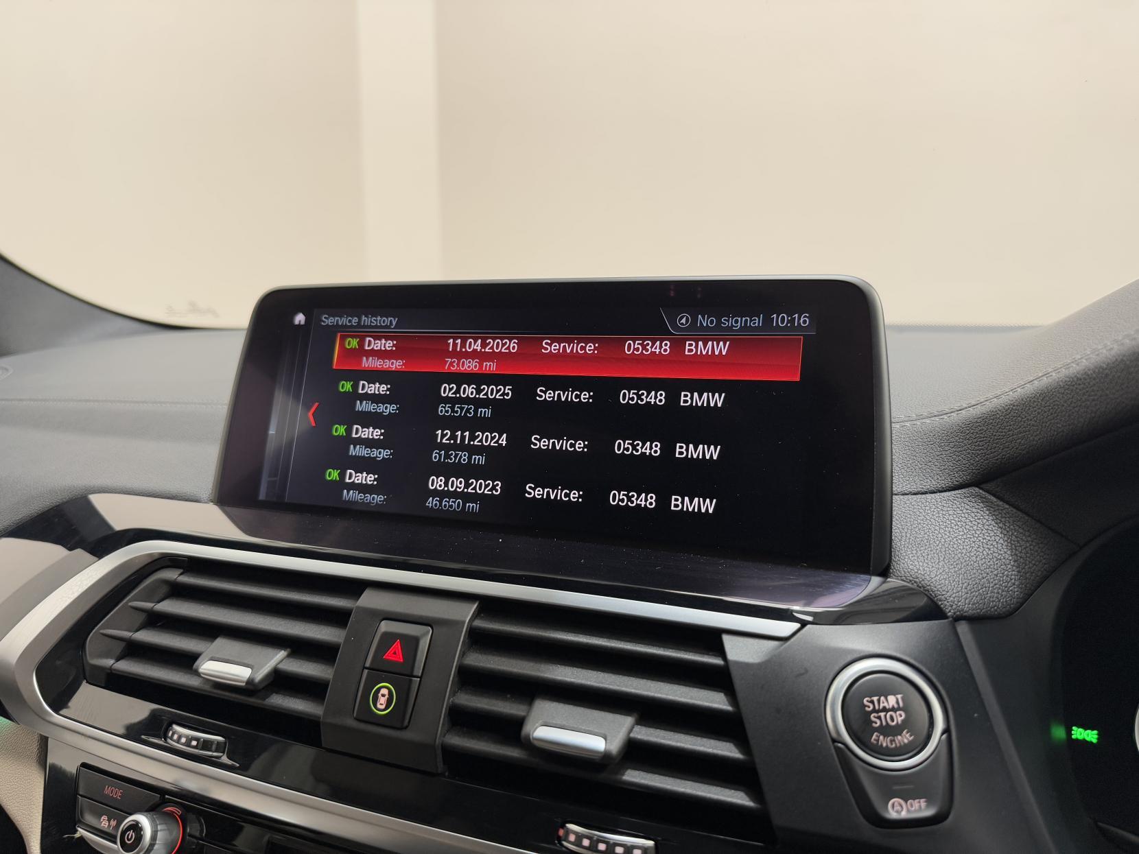BMW X4 view 40