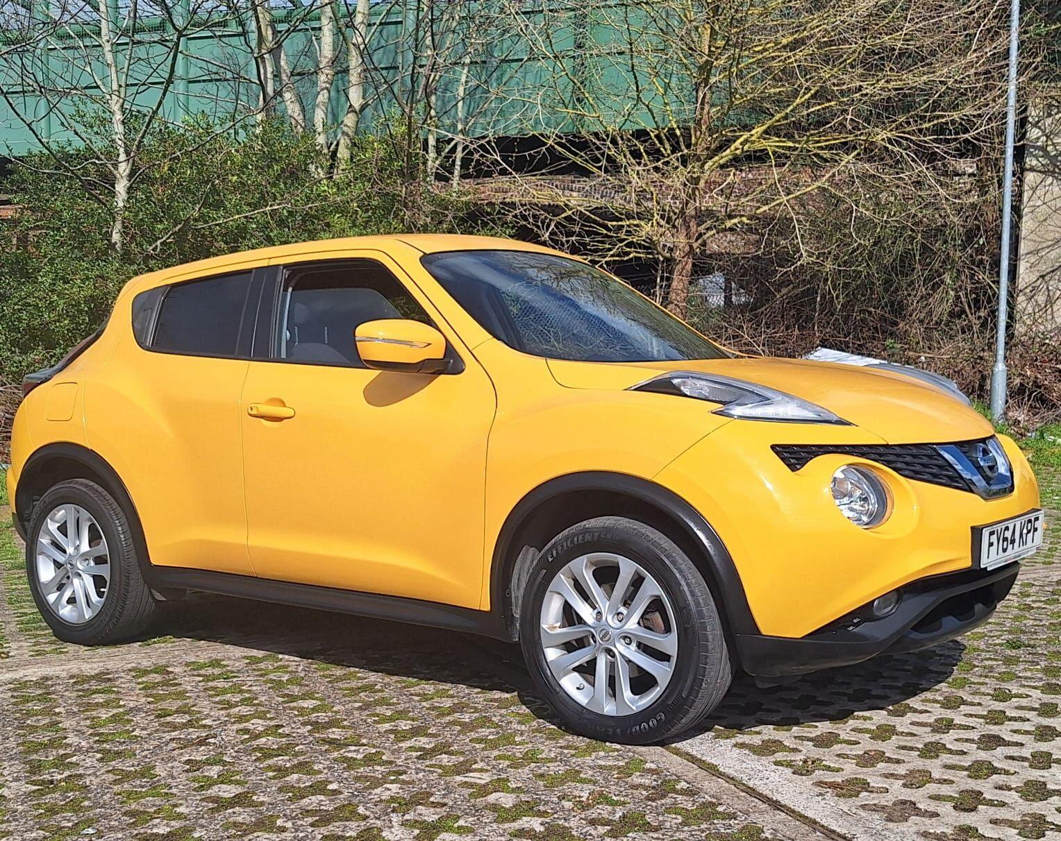 2014 Nissan Juke in Yellow for sale