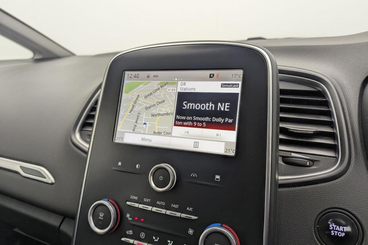 Renault Grand Scenic view 11