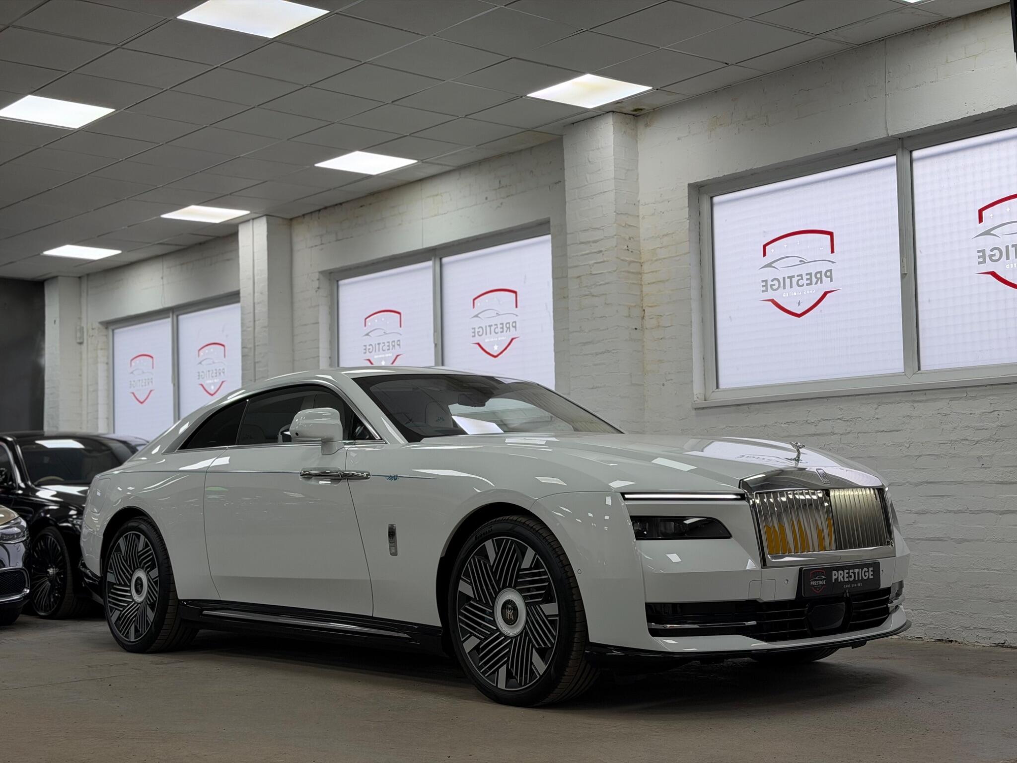Rolls-Royce Spectre view 7