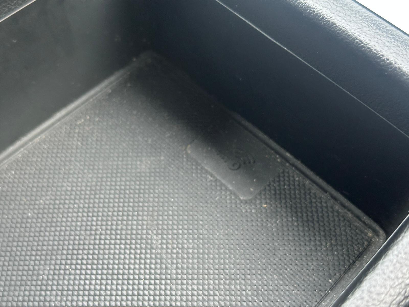 Audi A4 view 26