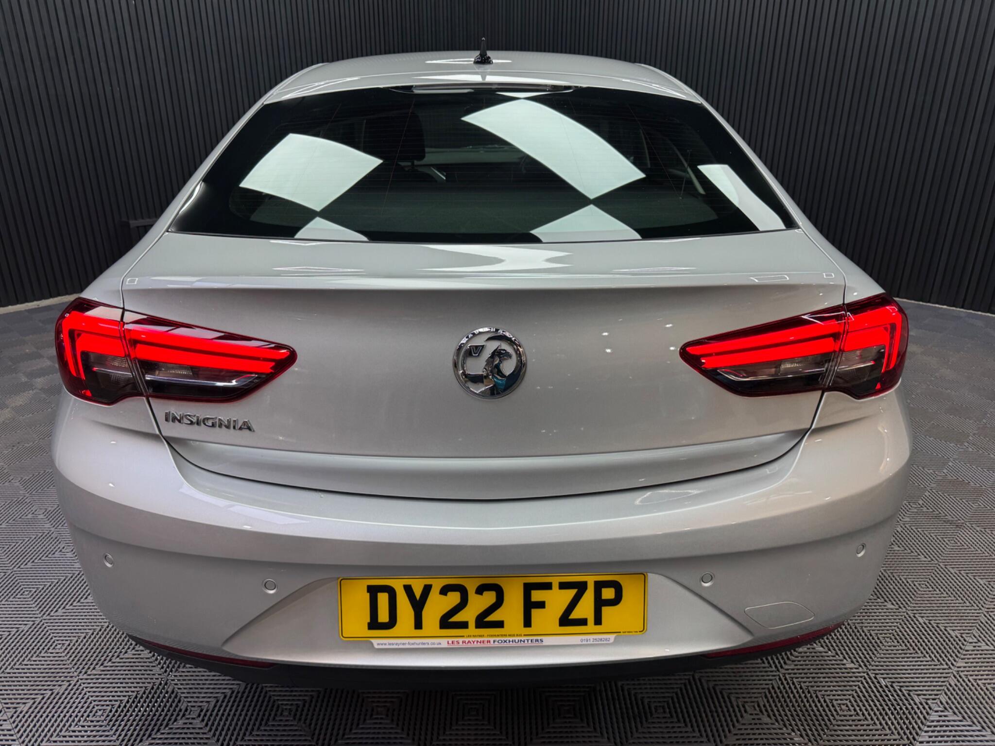 Vauxhall Insignia view 26