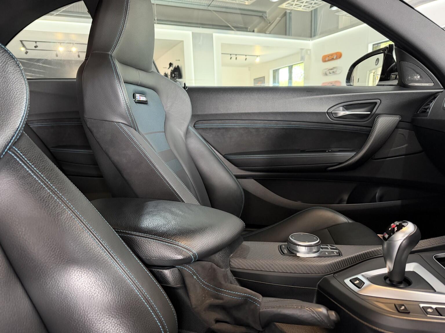 BMW M2 view 18