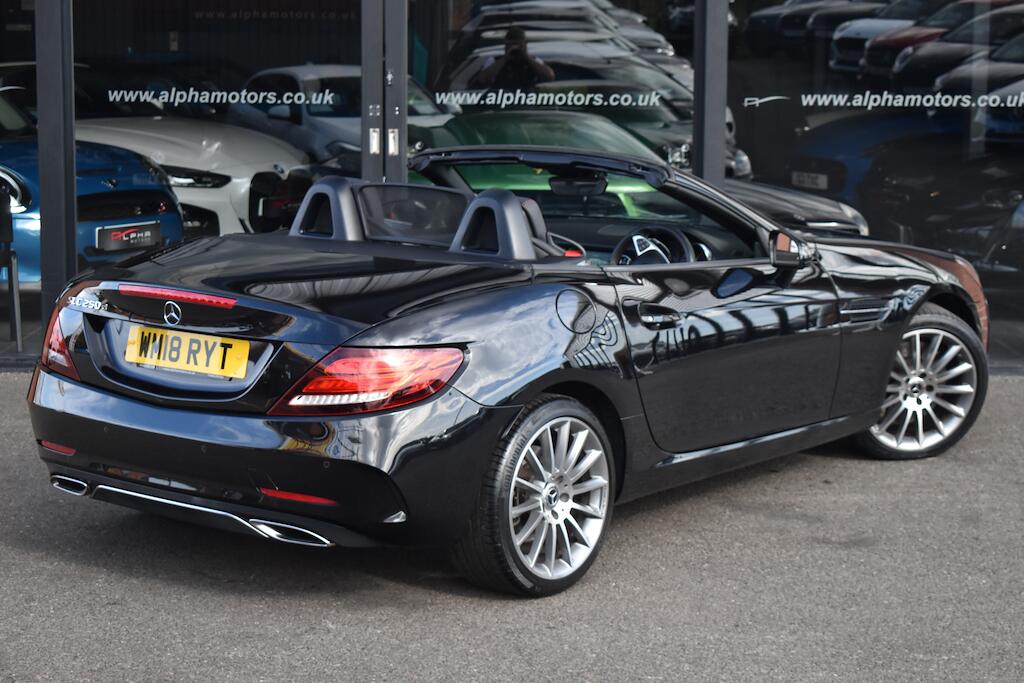 Mercedes-Benz SLC view 7