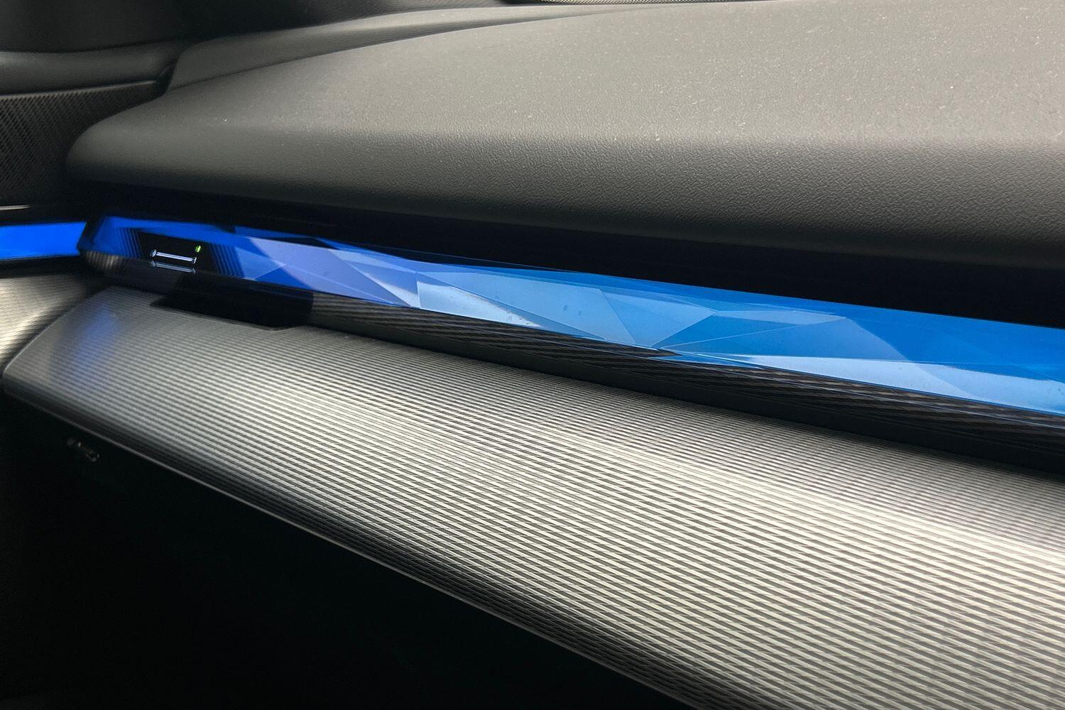 BMW i5 view 27
