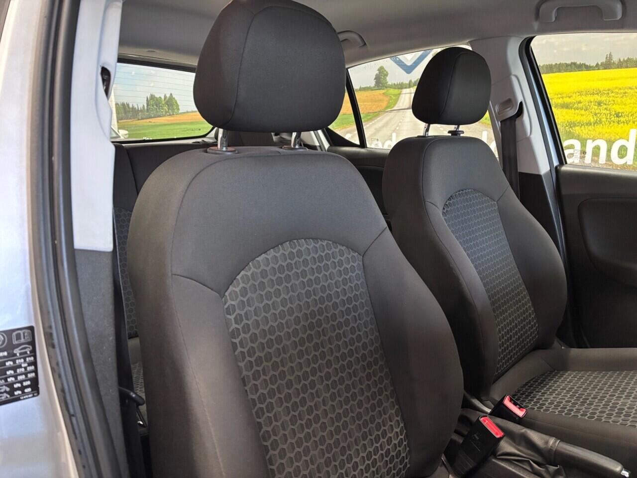 Vauxhall Corsa view 13