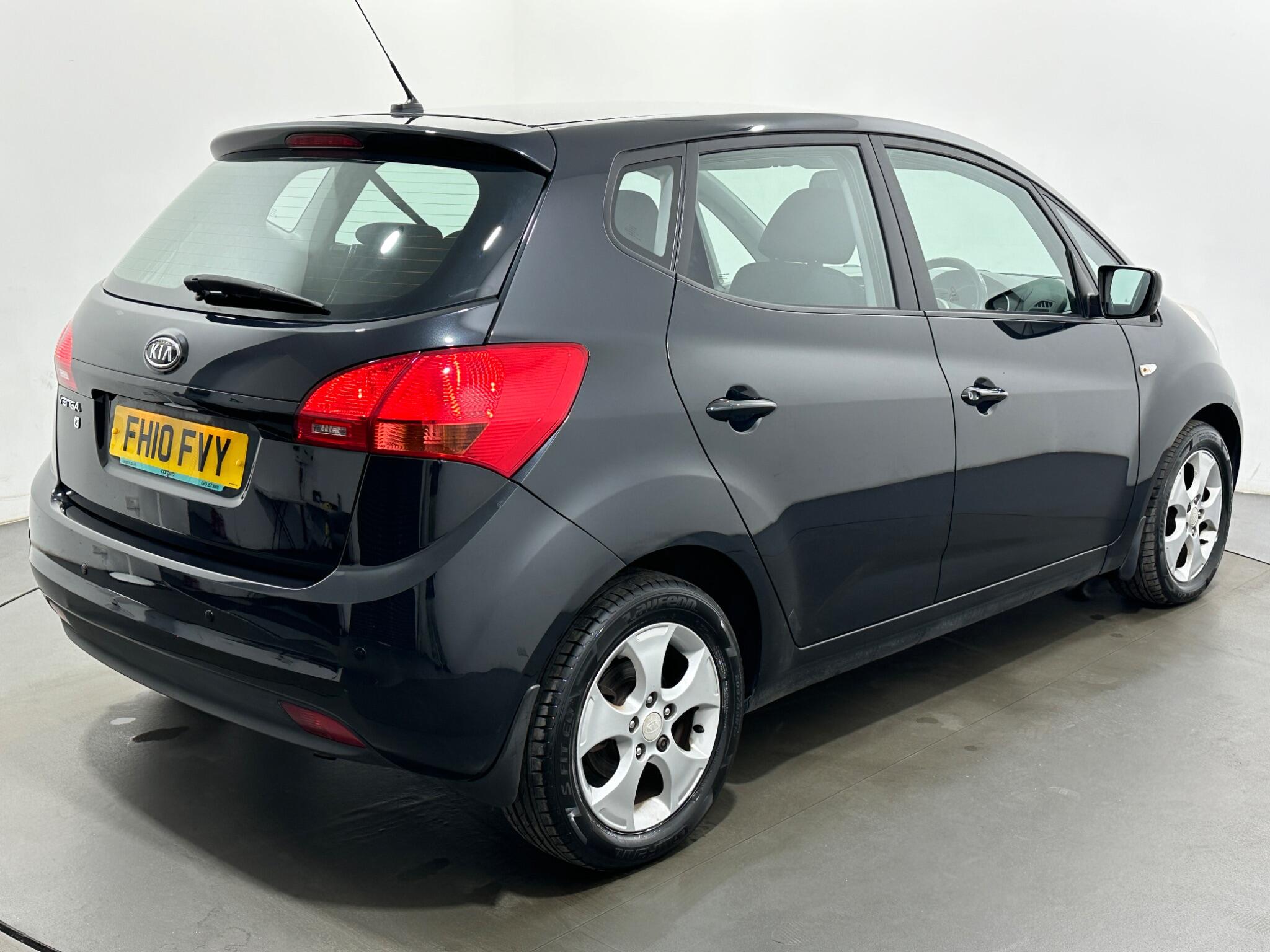 Kia Venga view 48