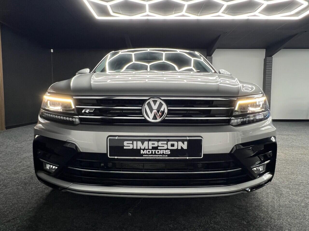 Volkswagen Tiguan view 21