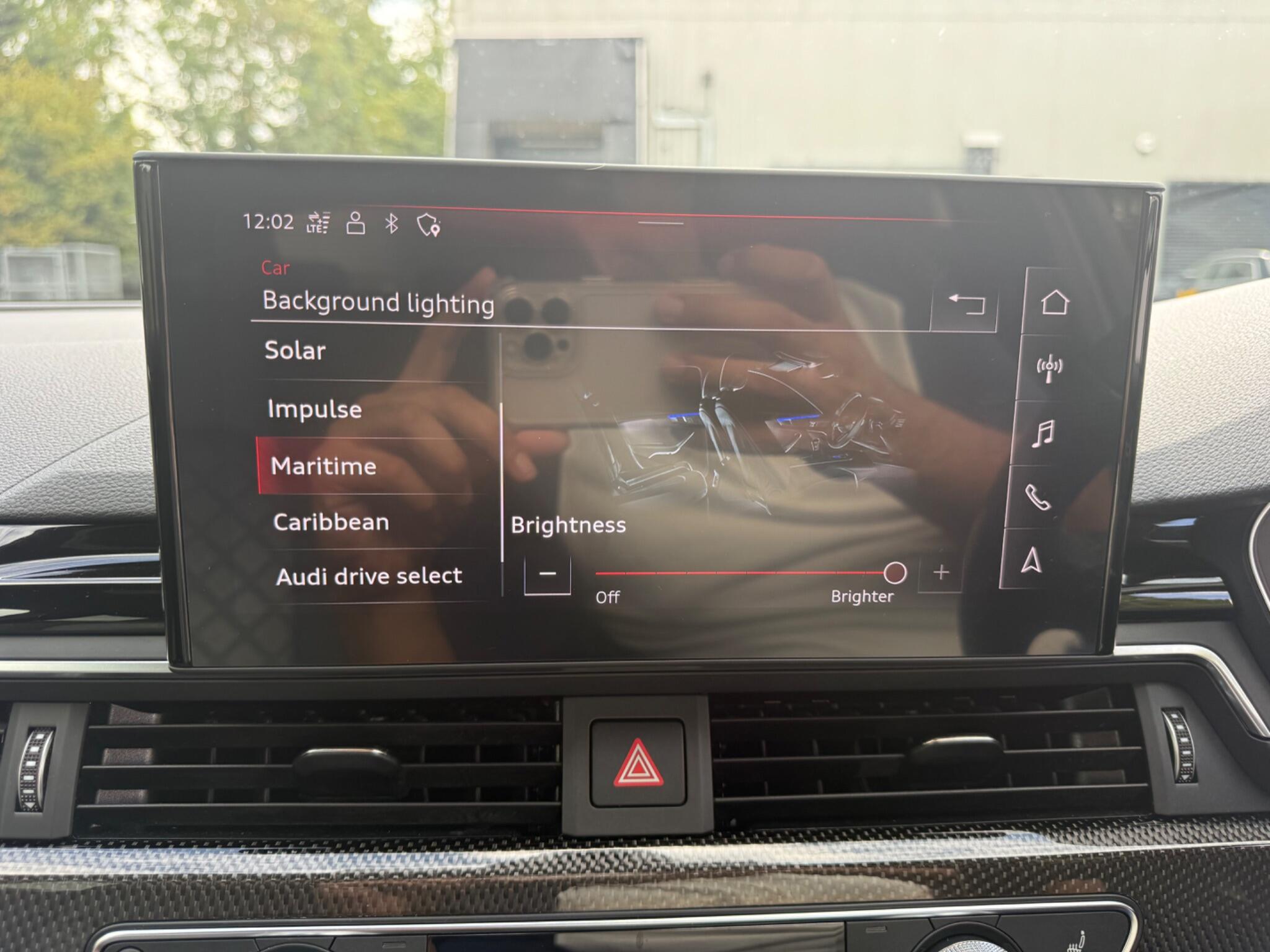 Audi S4 view 35