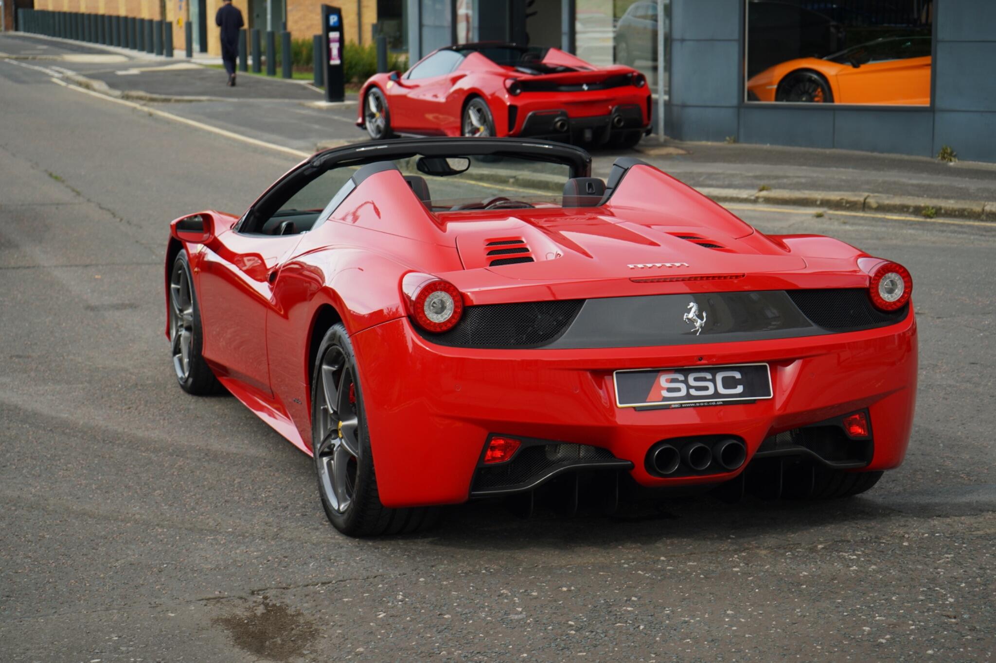 Ferrari 458 view 13