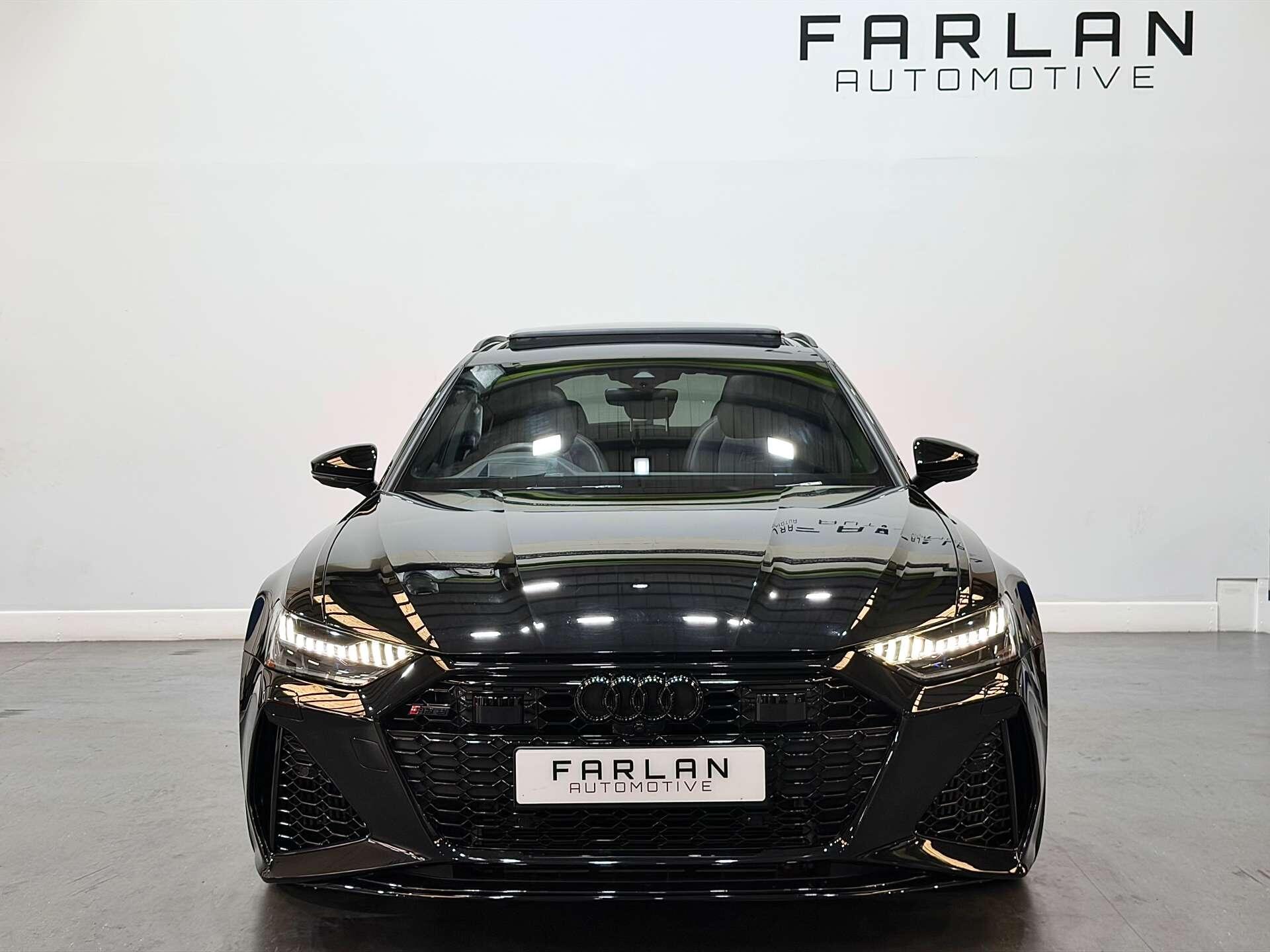 Audi RS6 view 10