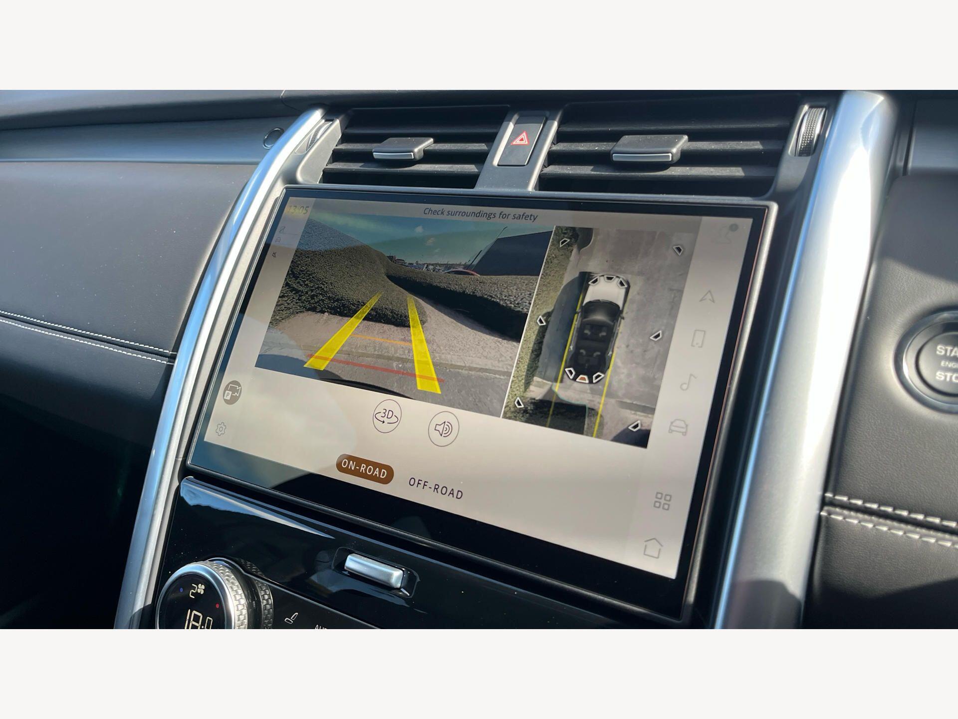 Land Rover Discovery view 14