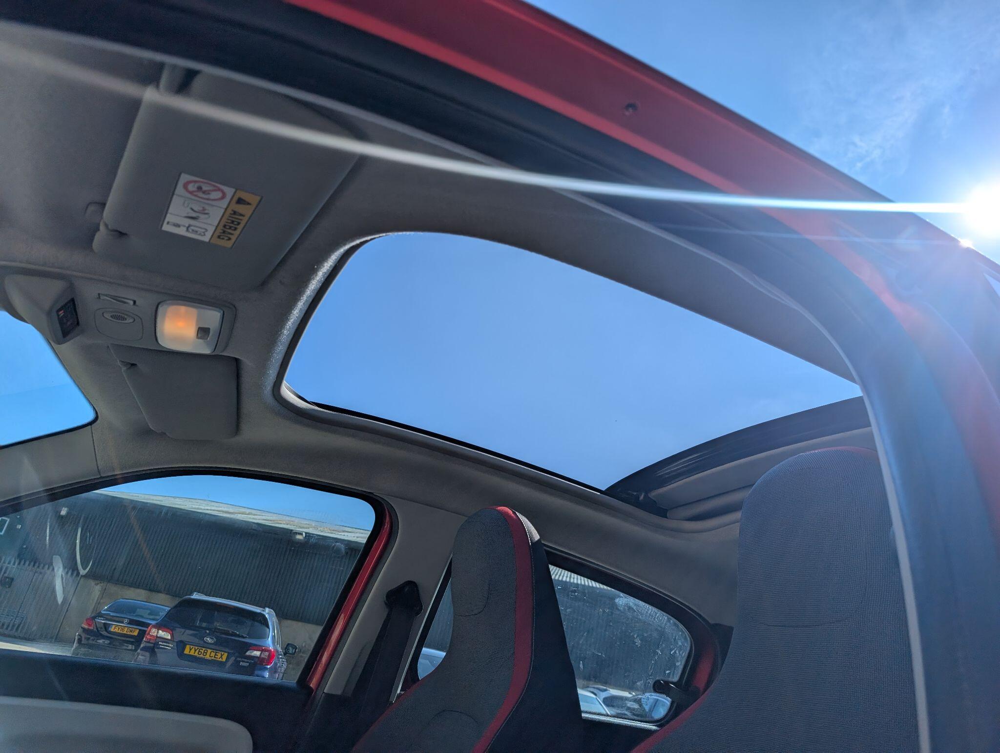 Renault Twingo view 14