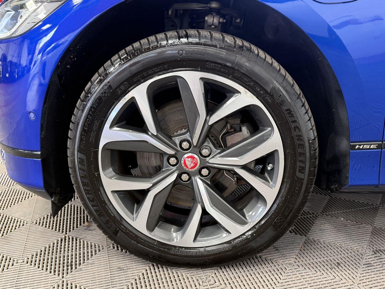 Jaguar I-Pace view 22