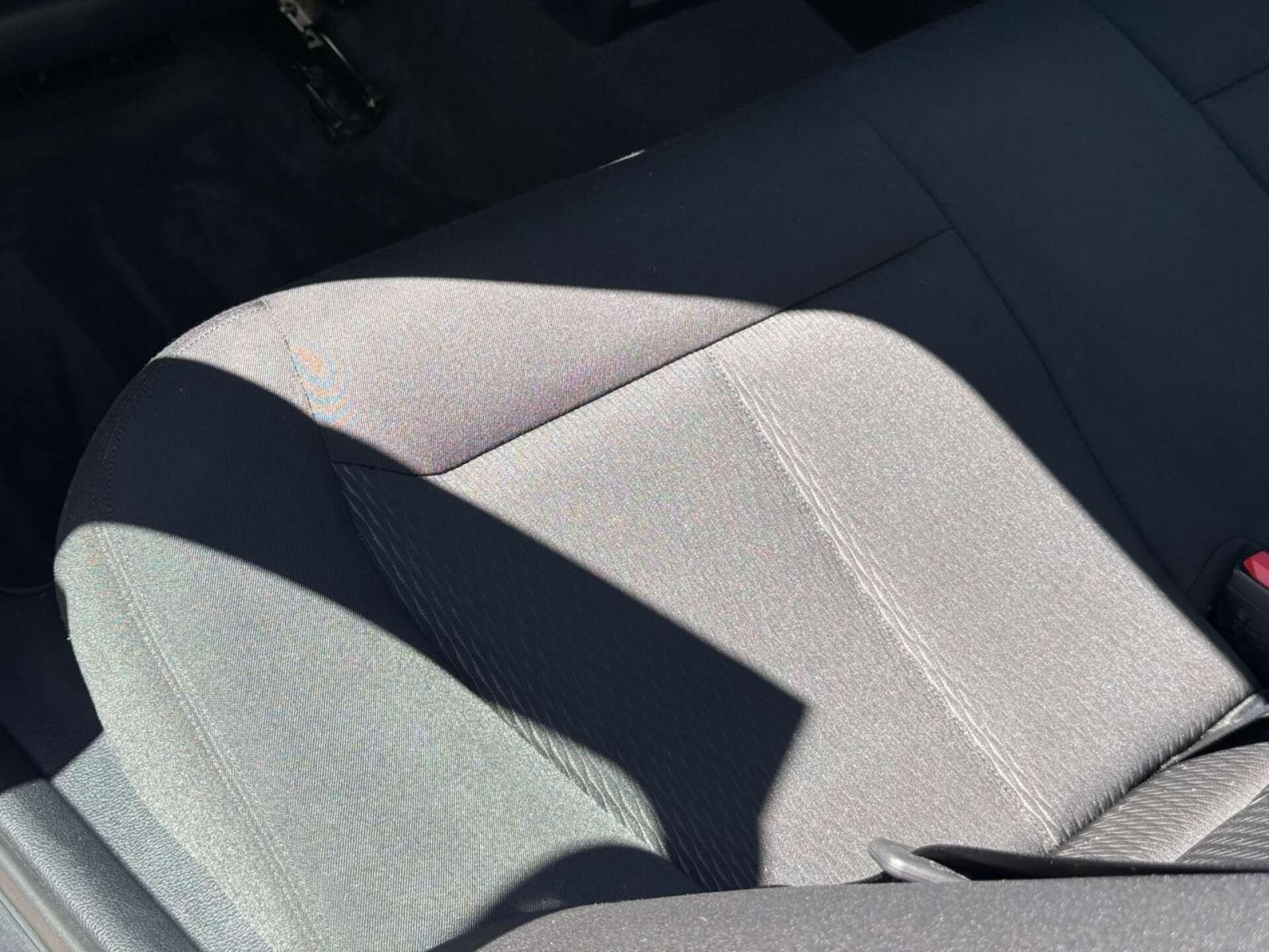 BMW 3 Series view 41