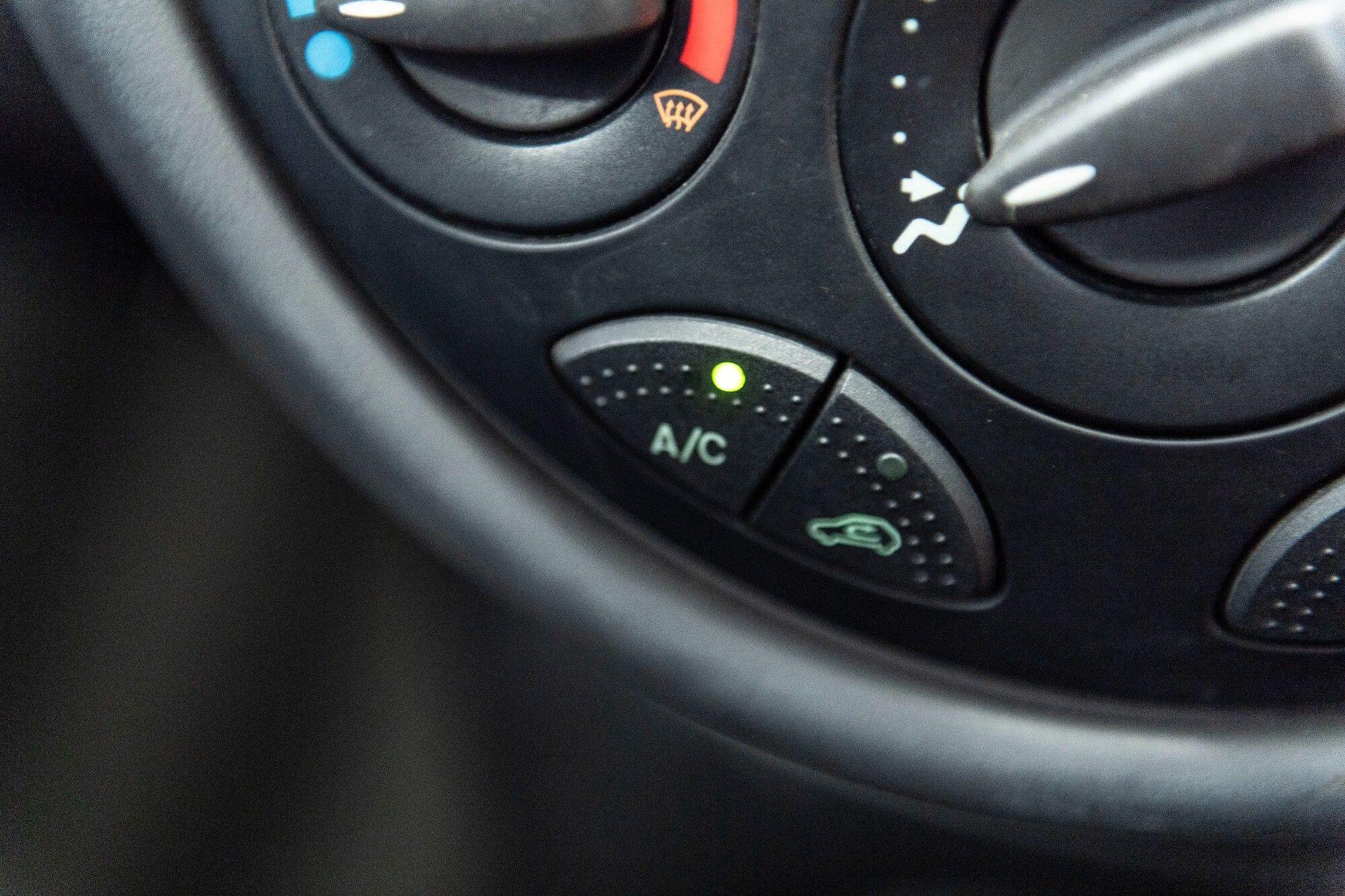 Ford Focus view 28