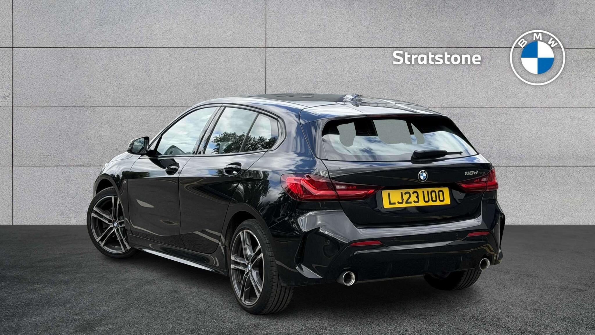 BMW 1 Series view 2