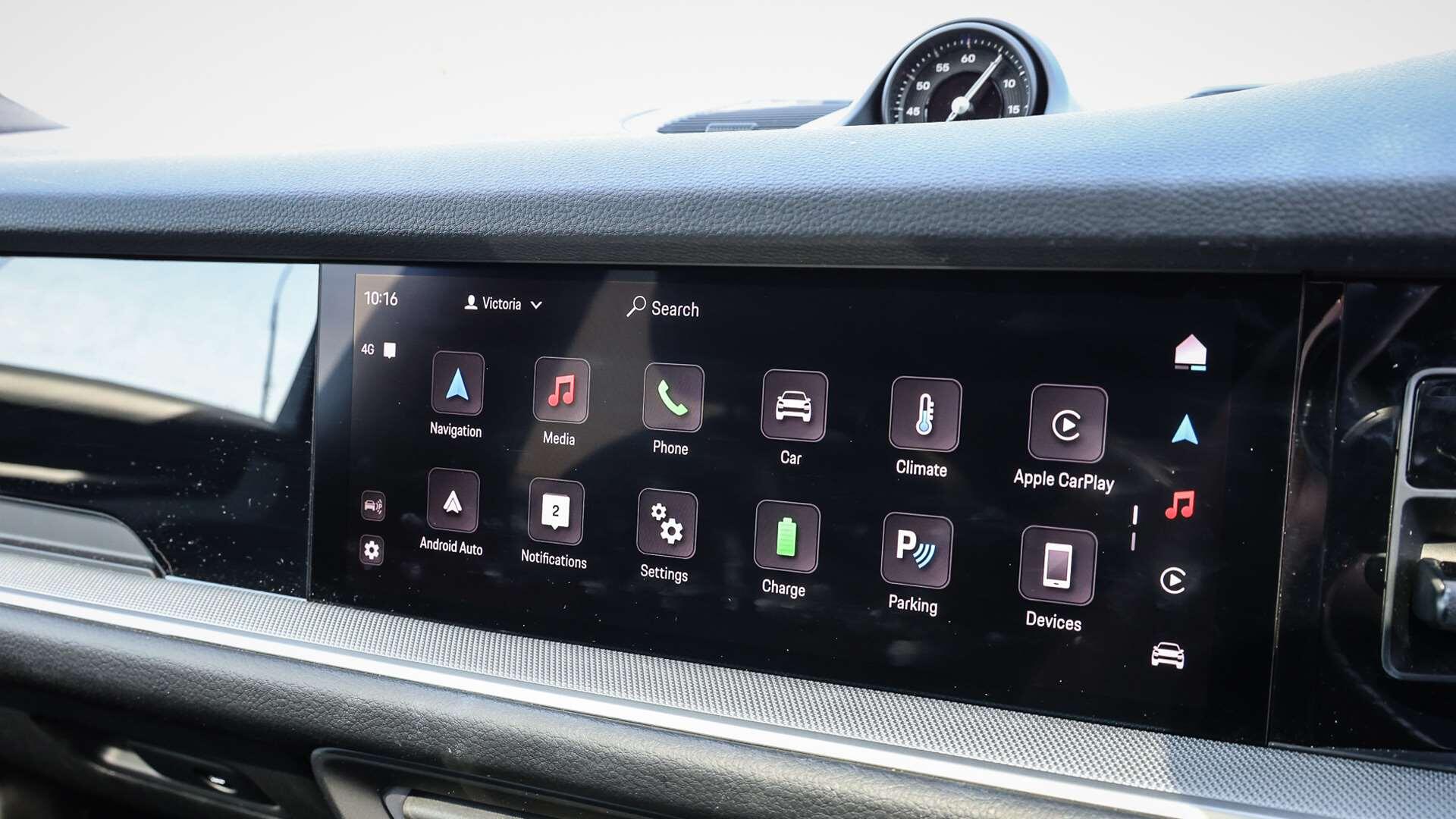 Porsche Cayenne view 21