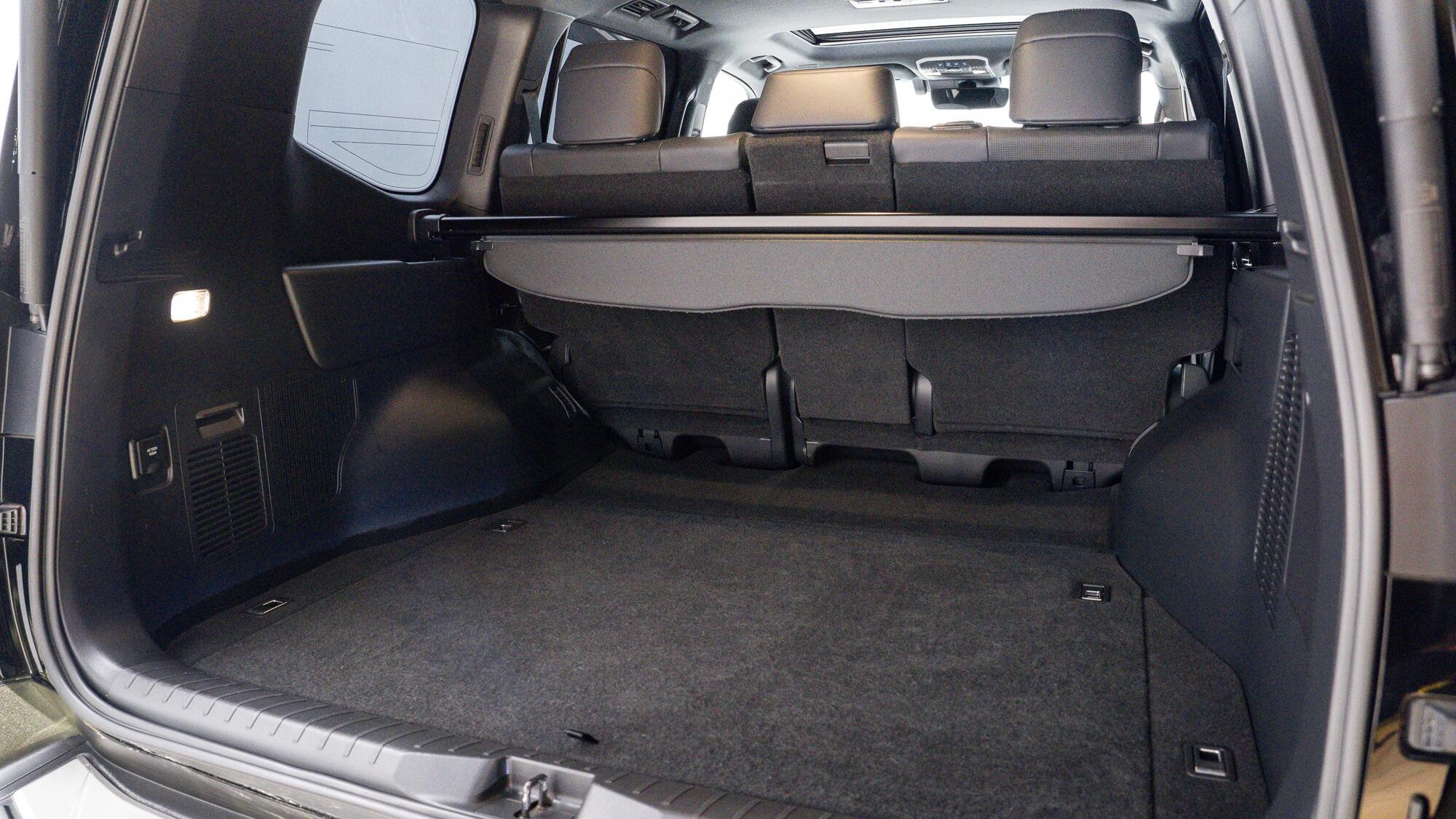 Toyota Land Cruiser view 52