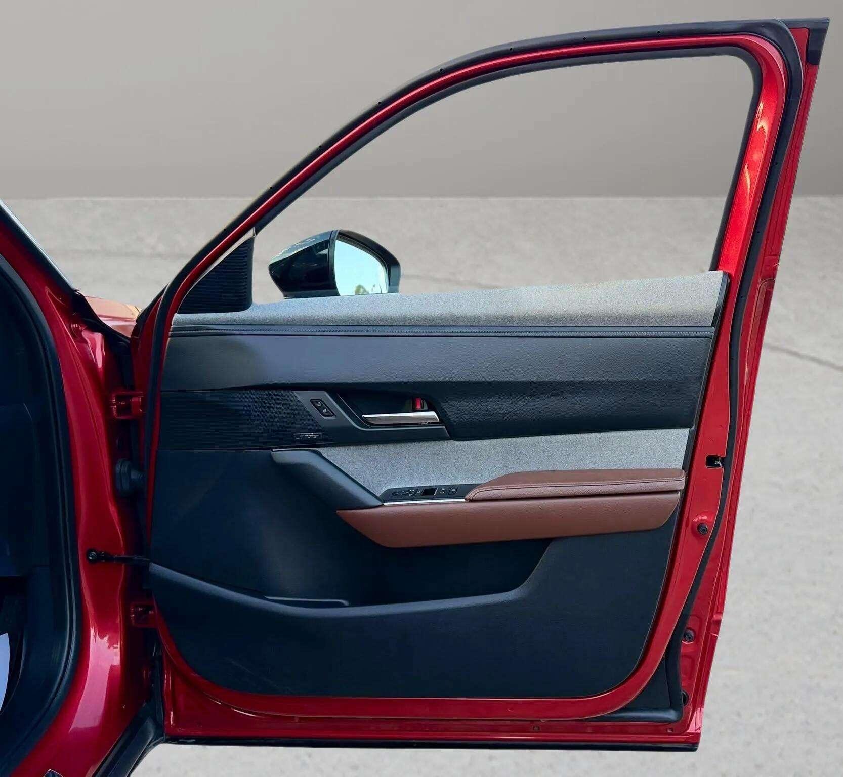 Mazda MX-30 view 47