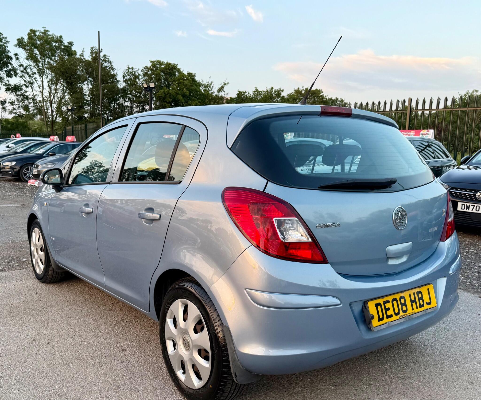 Vauxhall Corsa view 4