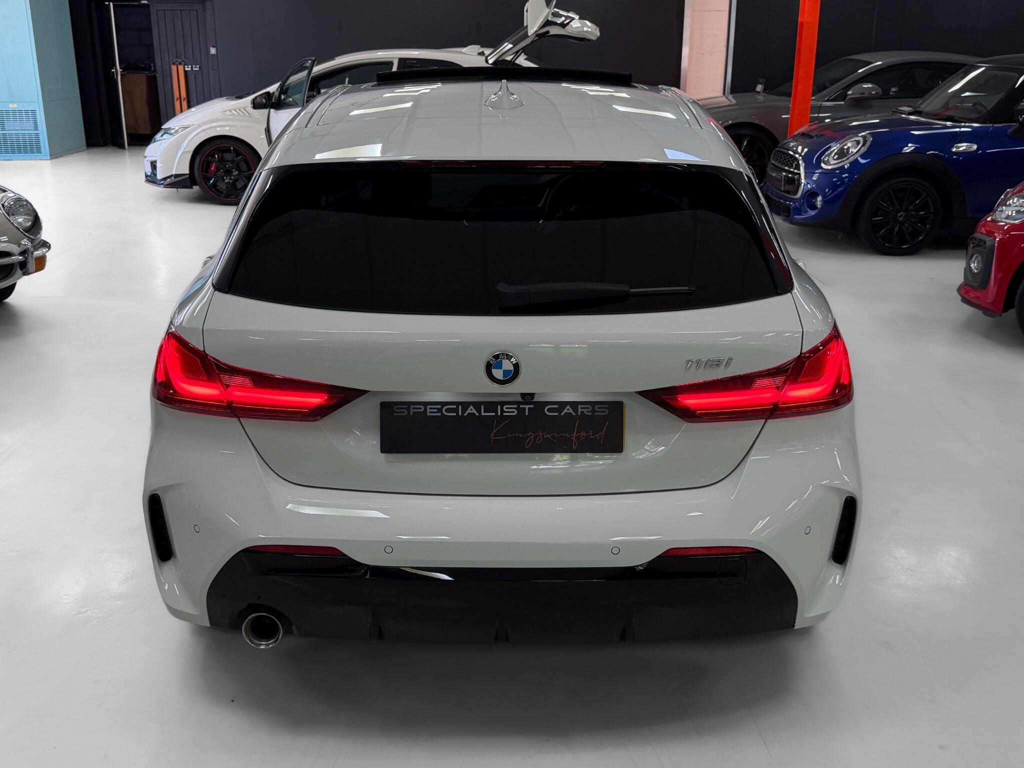 BMW 1 Series view 12