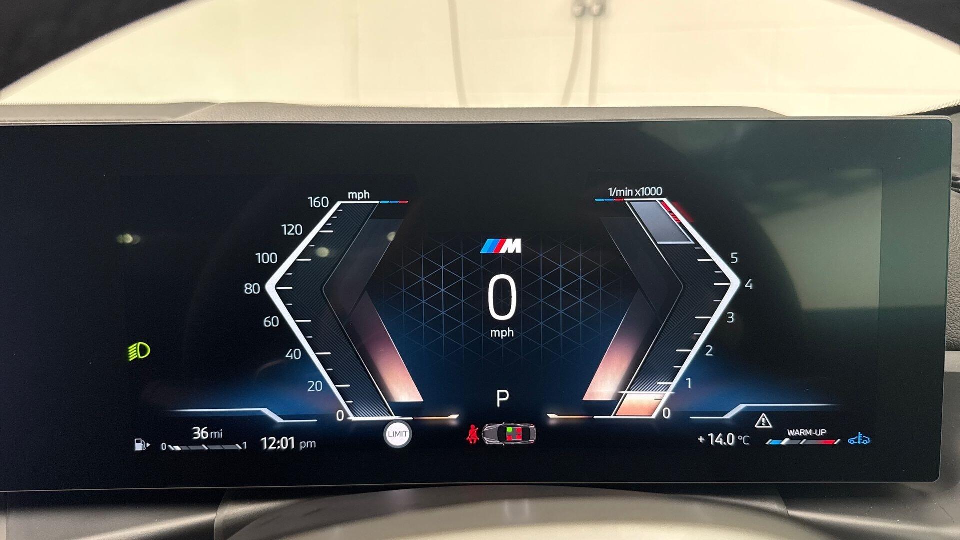 BMW 2 Series view 9