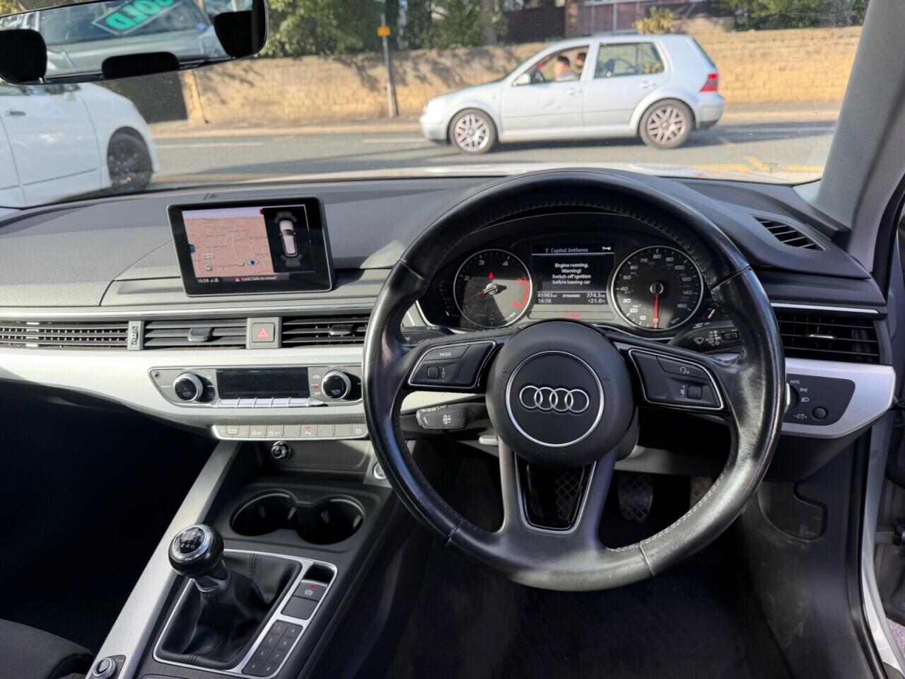 Audi A4 view 4