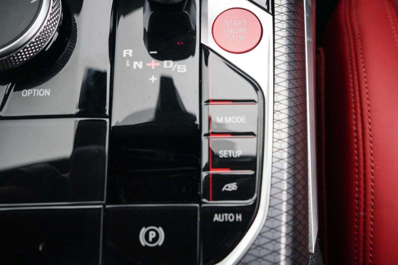 BMW M3 view 31