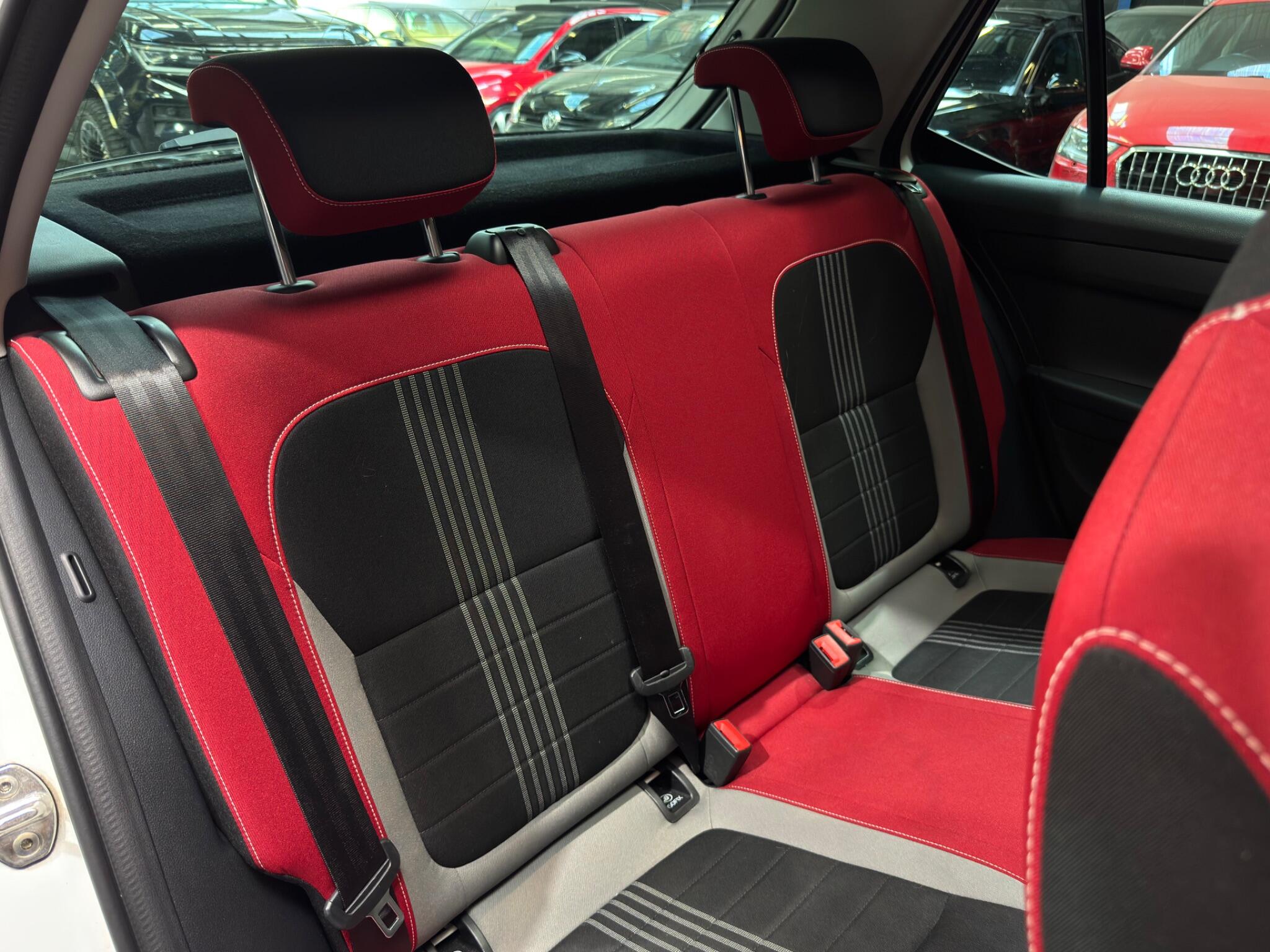 Skoda Fabia view 45