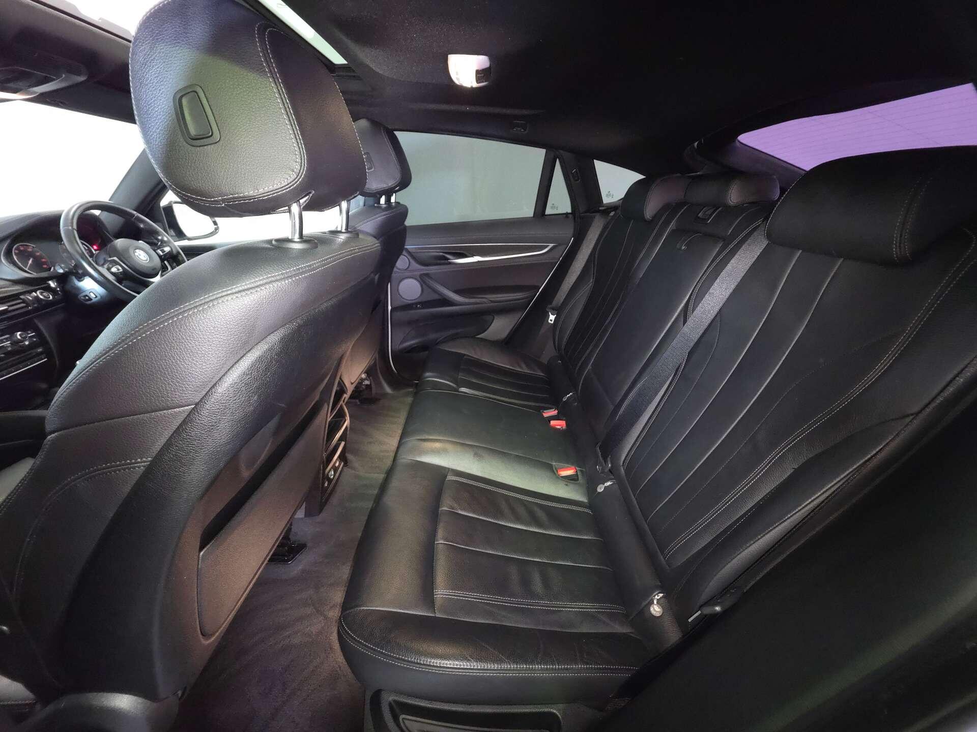 BMW X6 view 70