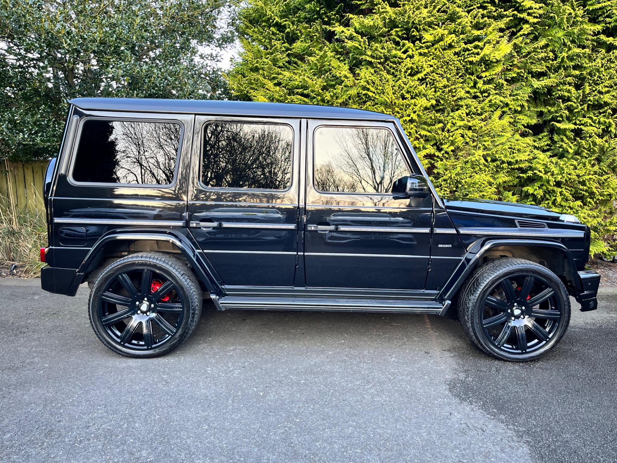 Mercedes-Benz G-Class view 24