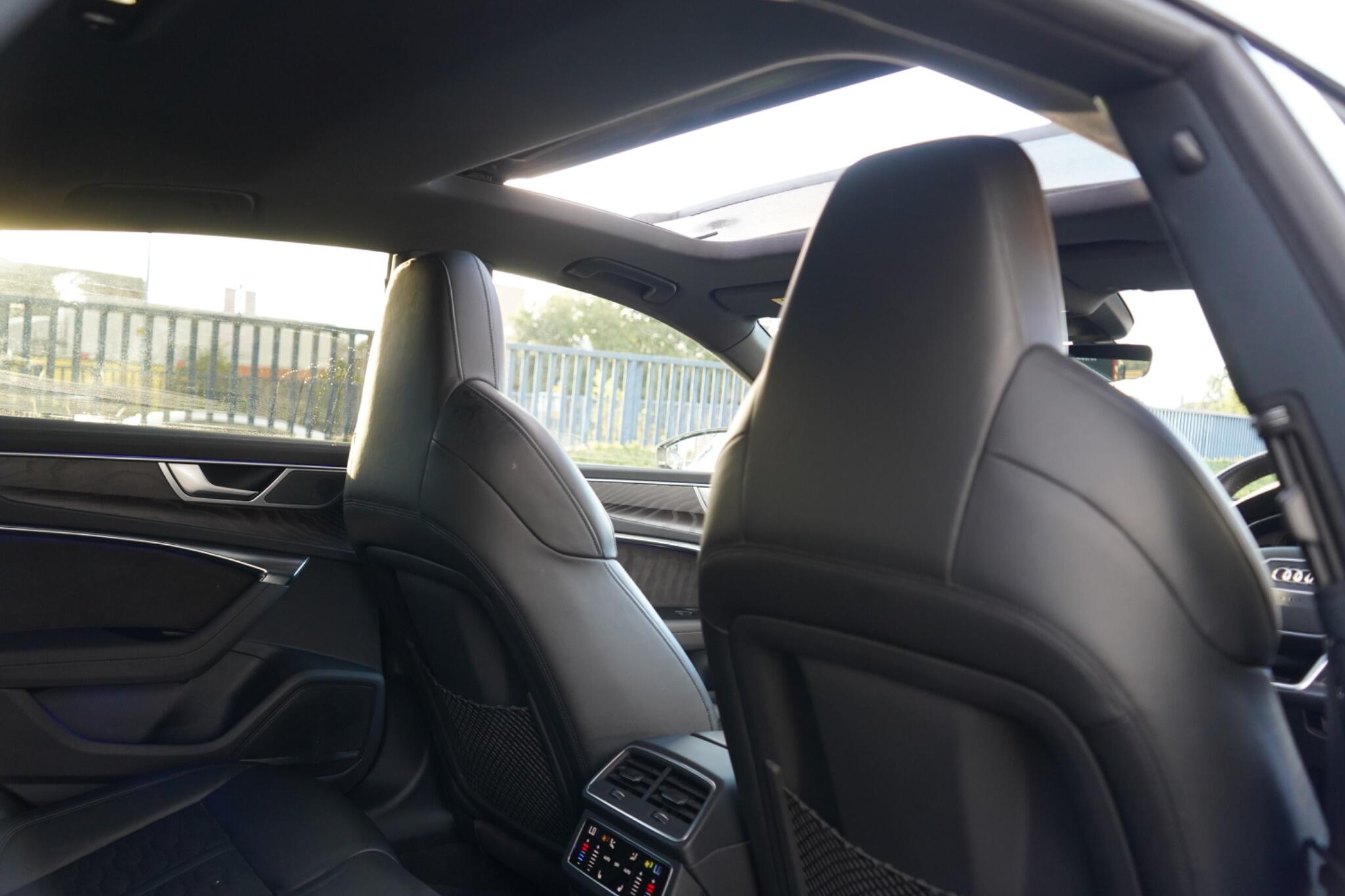 Audi RS7 view 17