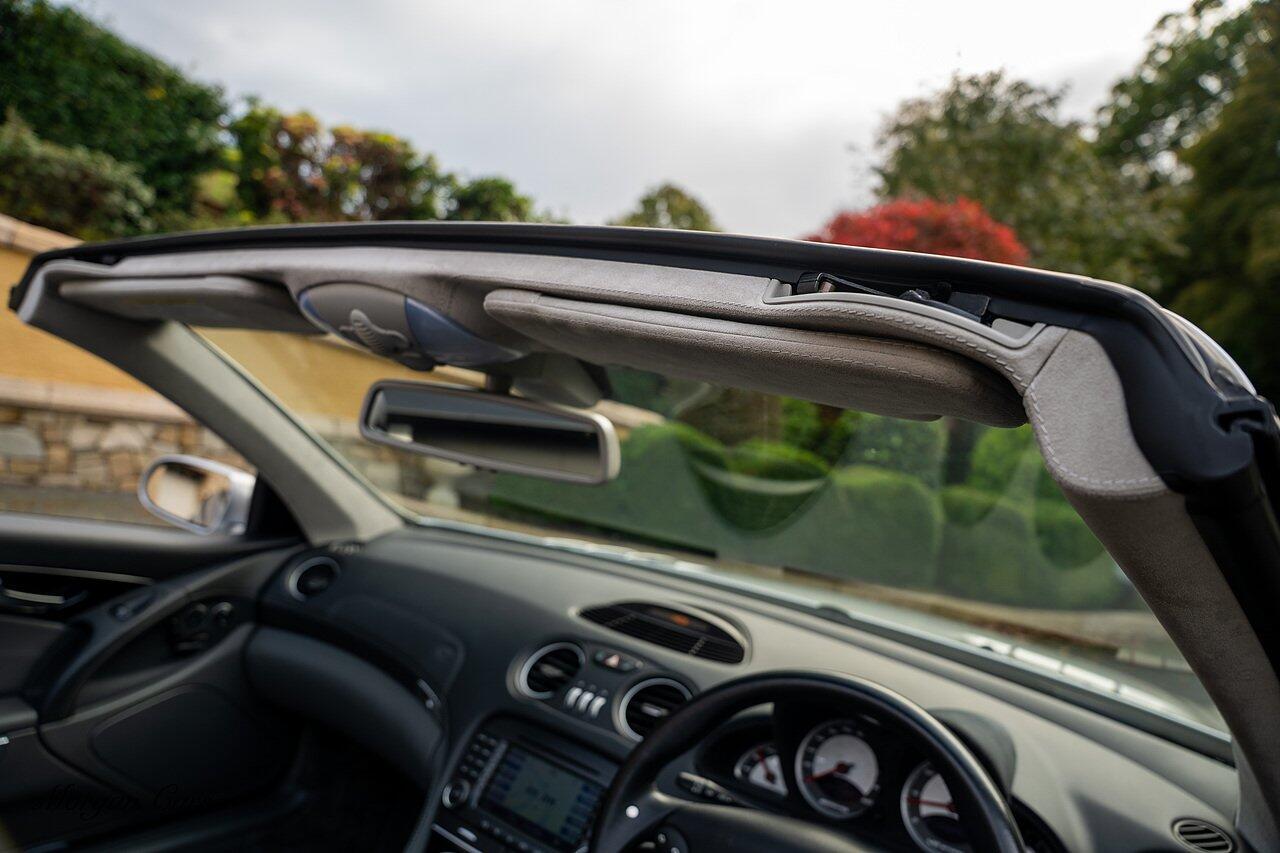 Mercedes-Benz SL view 90