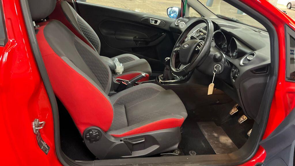 Ford Fiesta view 10