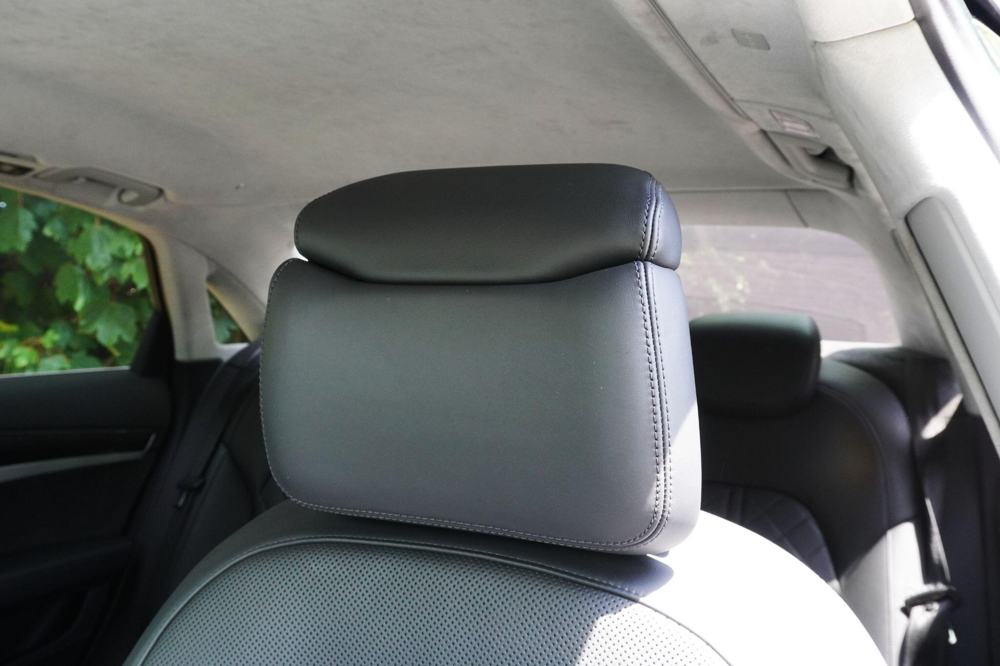 Audi S8 view 64