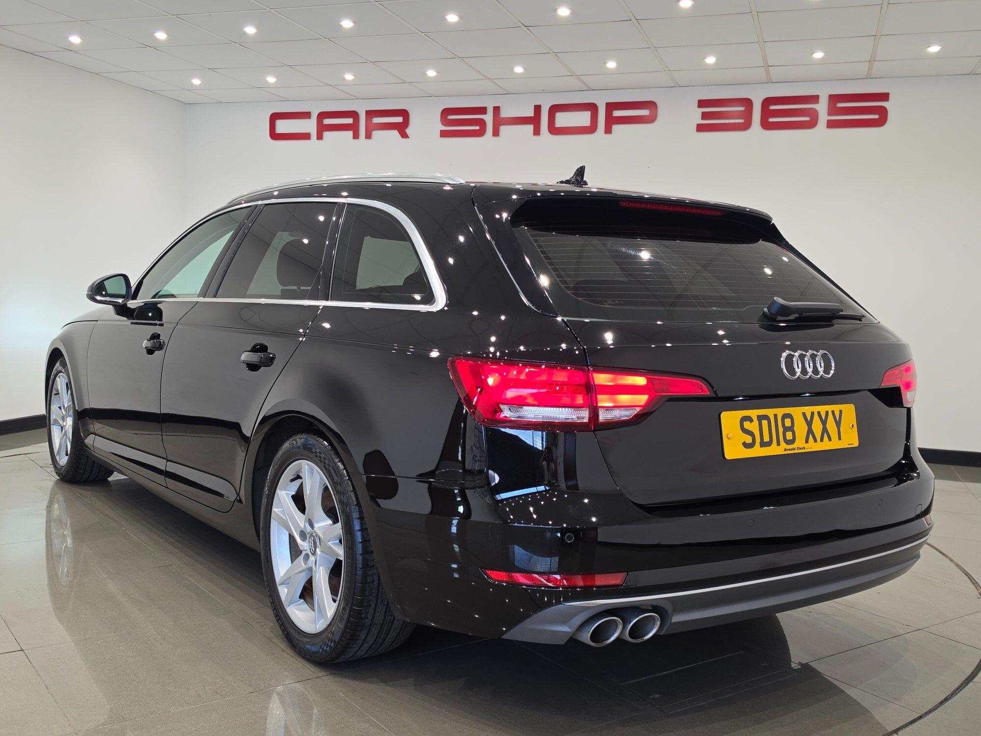 Audi A4 view 14
