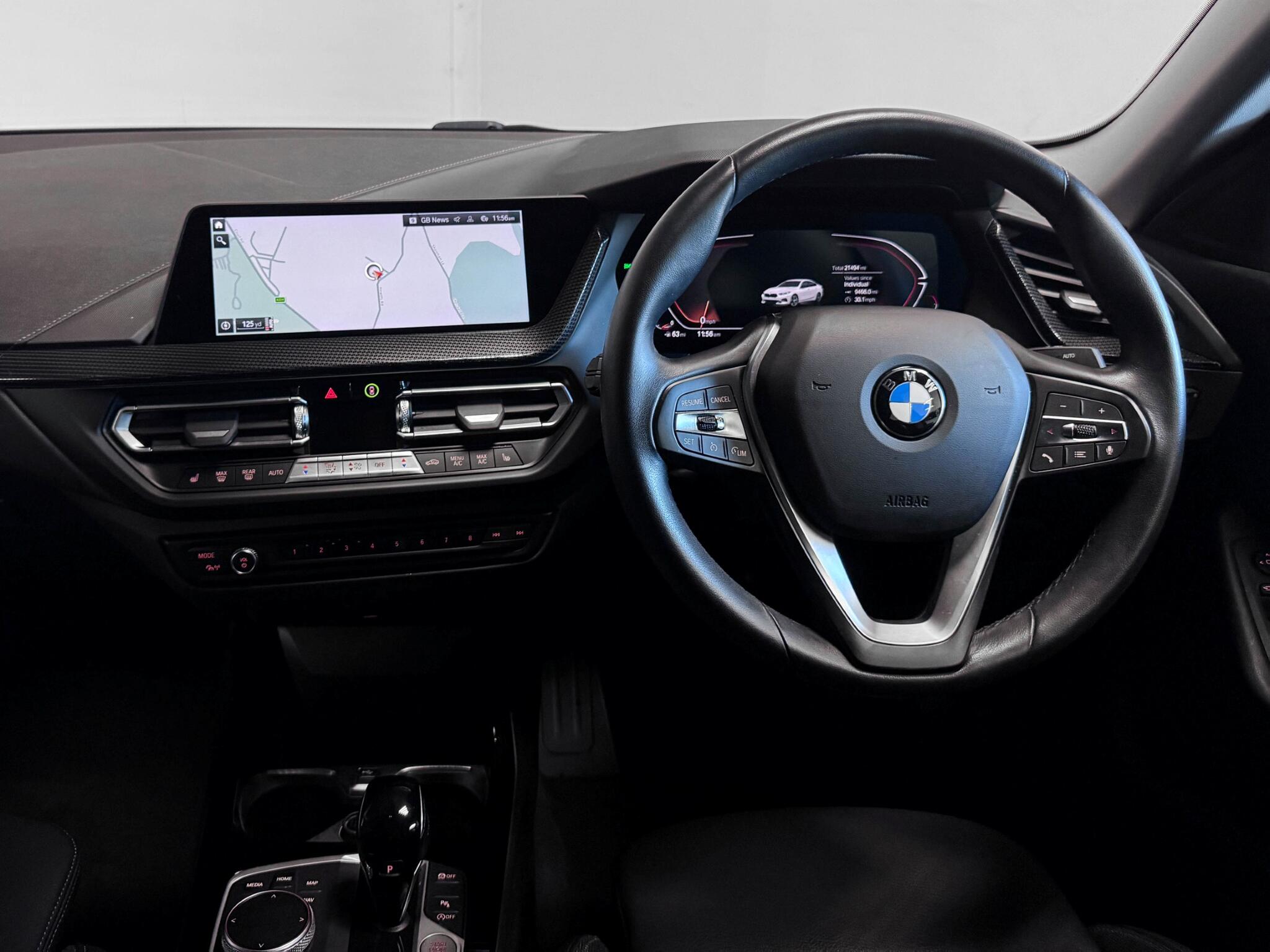 BMW 2 Series view 12