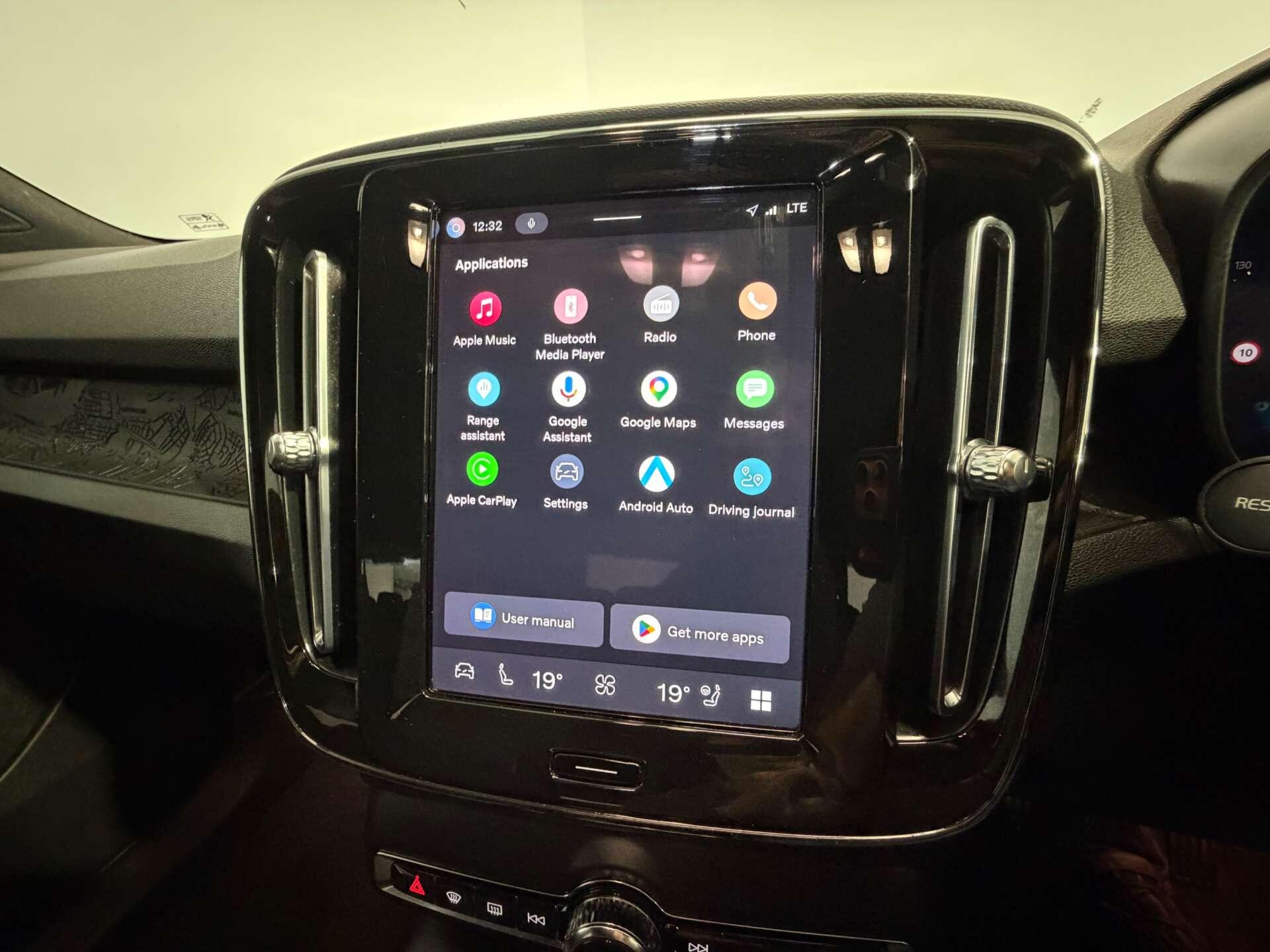 Volvo XC40 view 43
