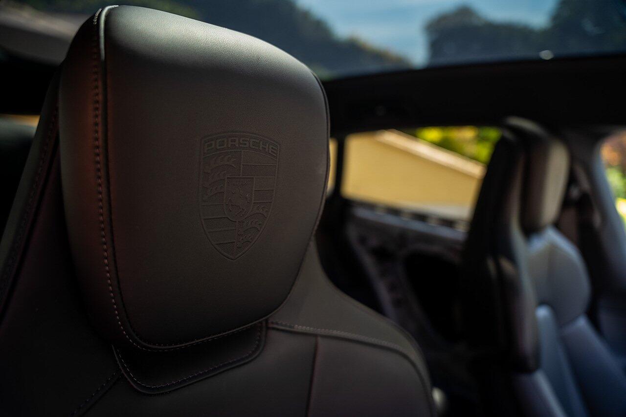 Porsche Taycan view 44