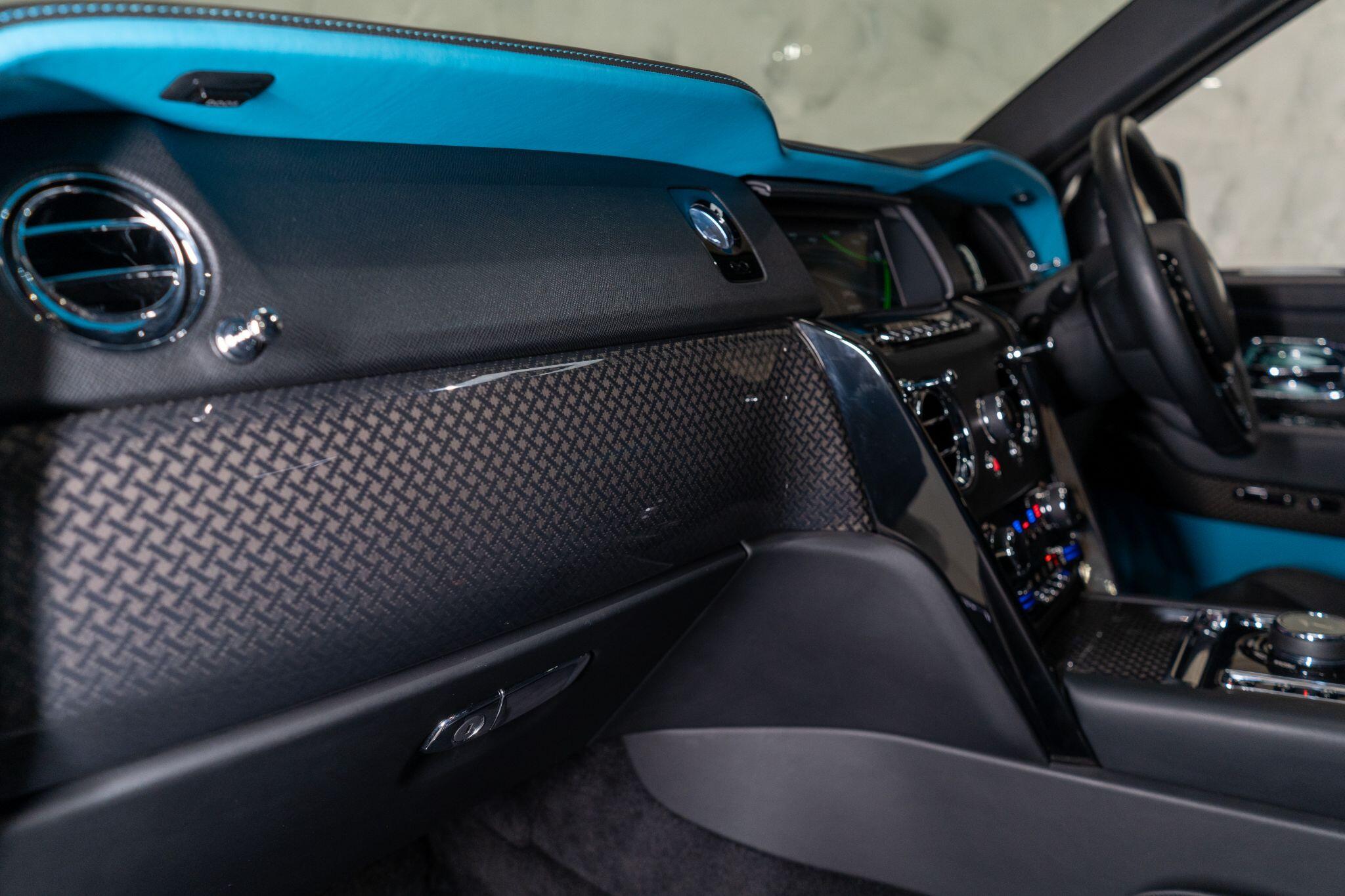 Rolls-Royce Cullinan view 37