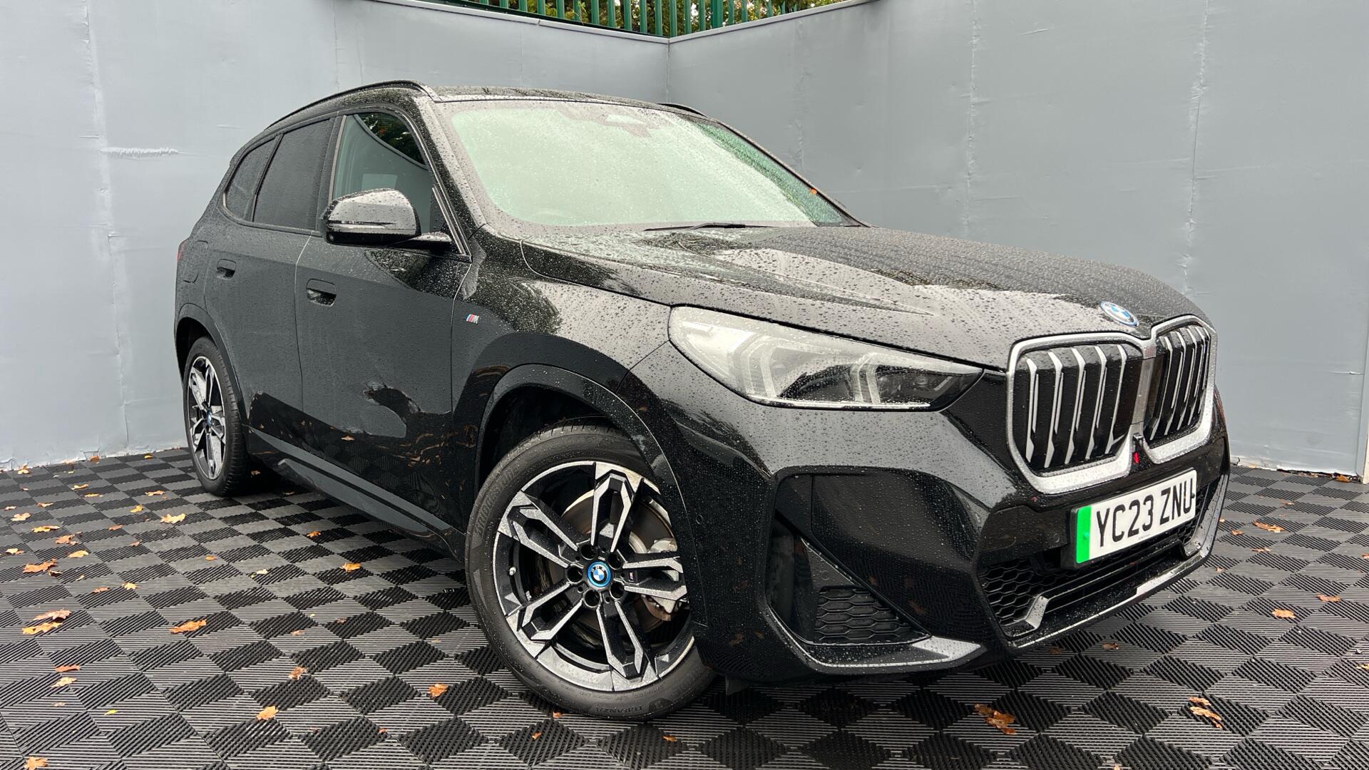 BMW iX1 view 24