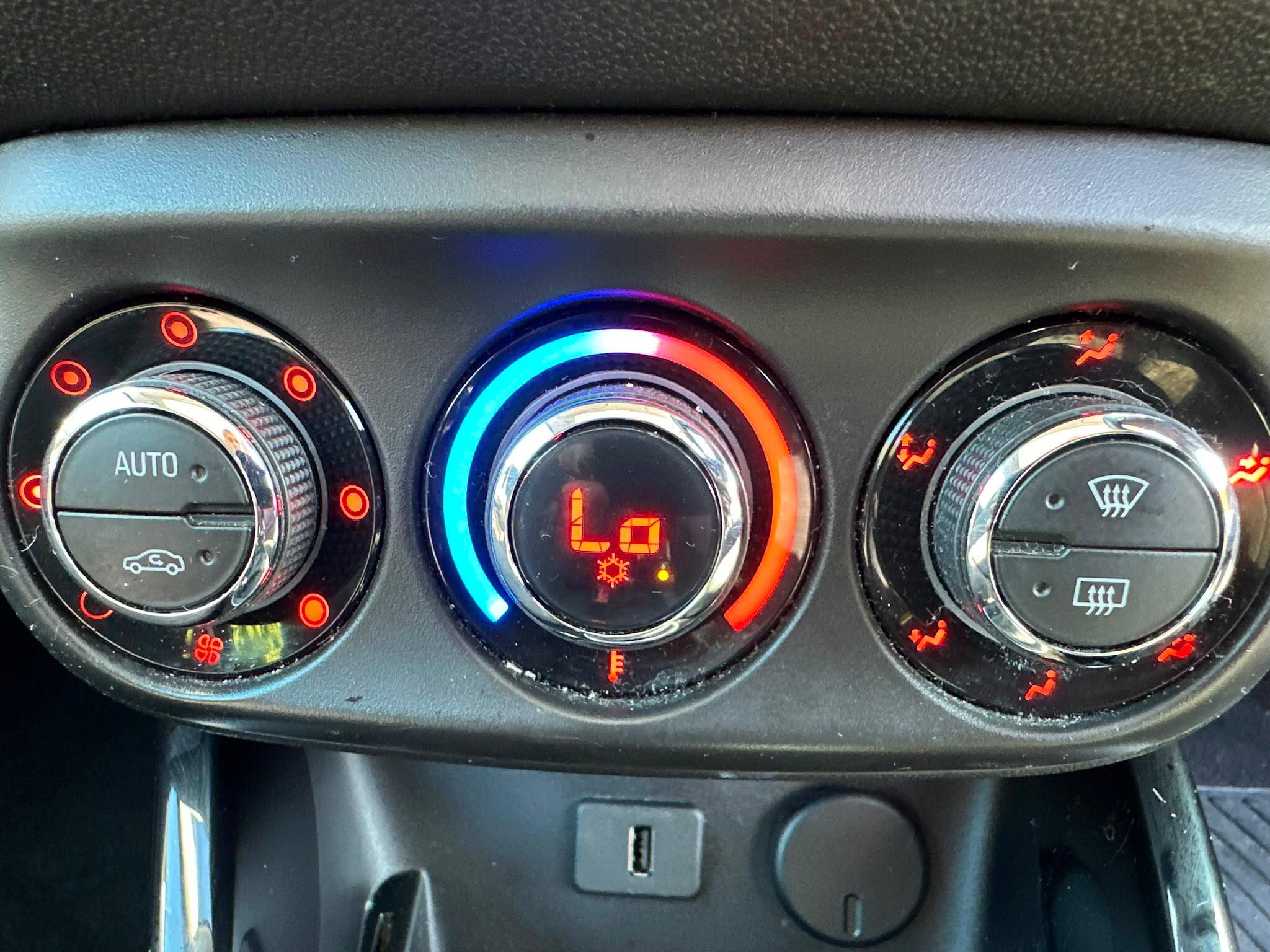 Vauxhall Adam view 30