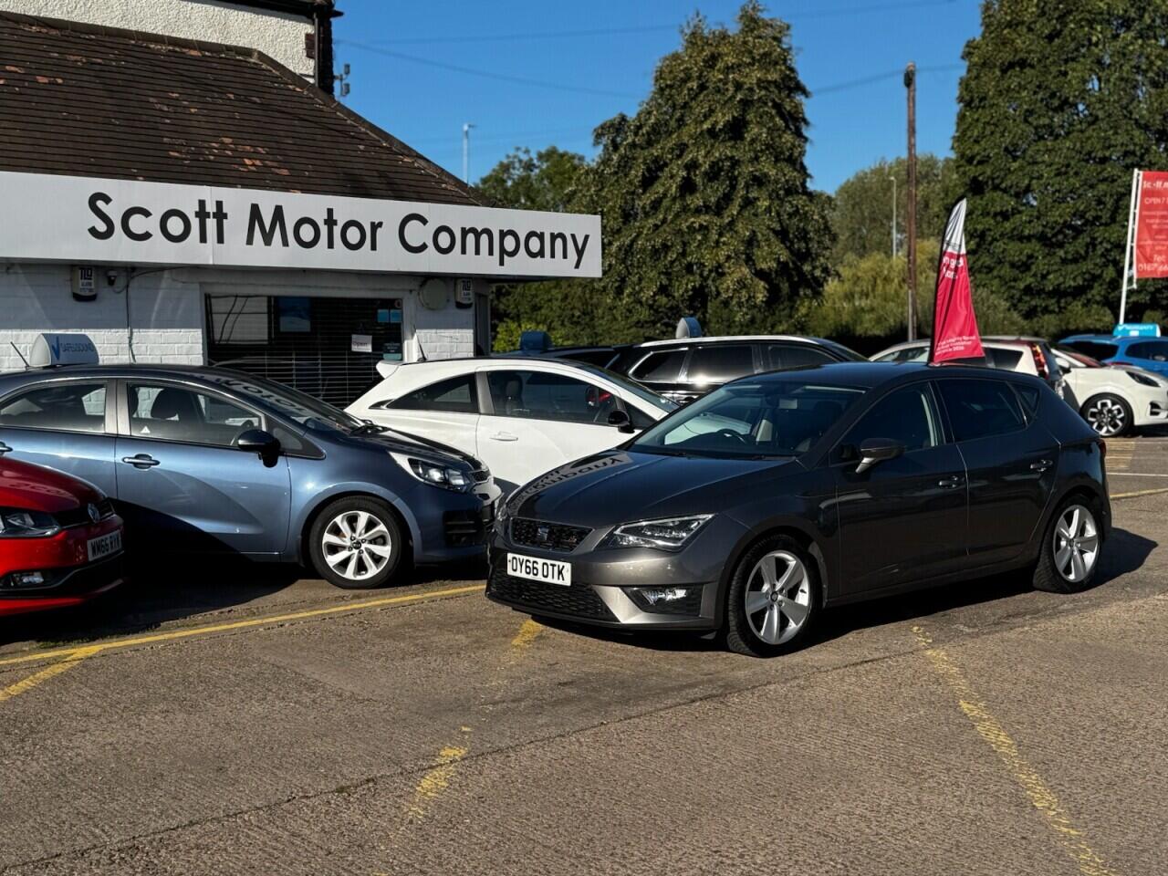 Seat Leon view 6
