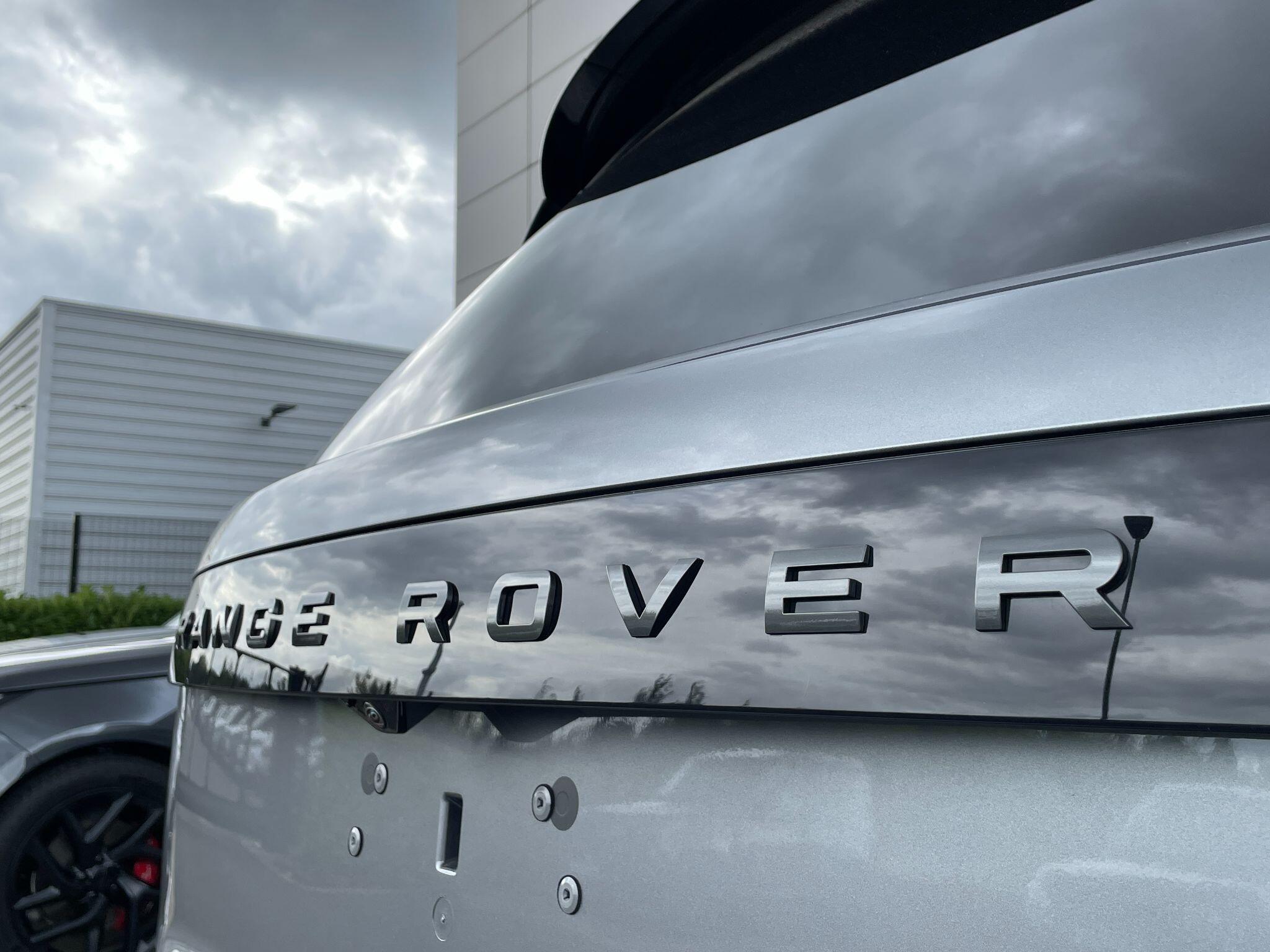 Land Rover Range Rover view 40