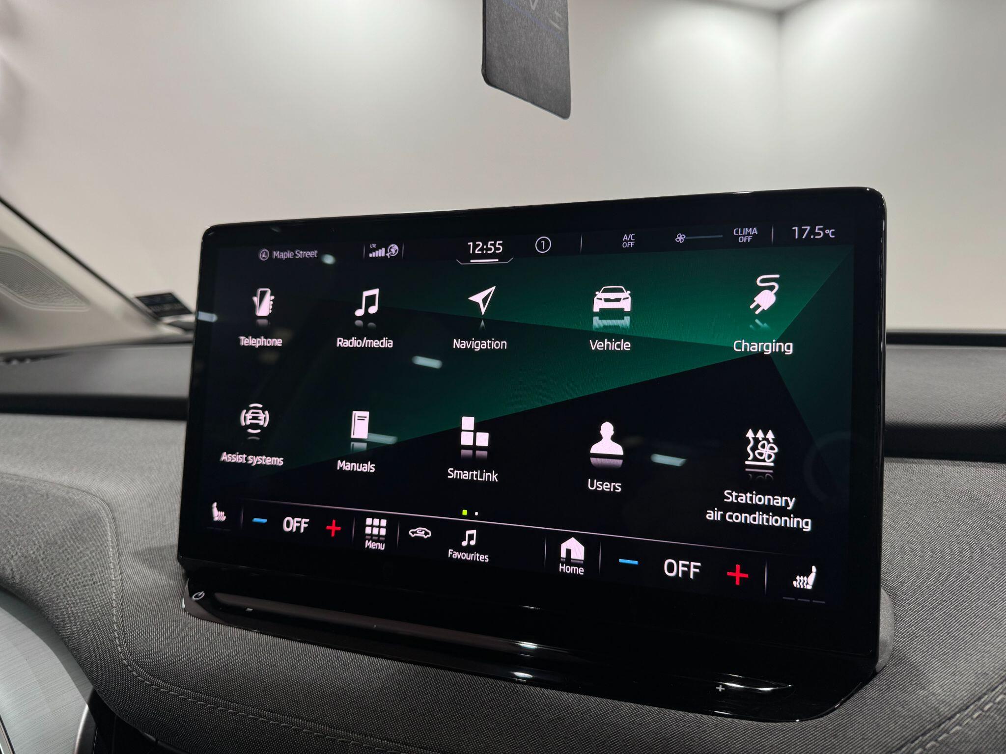 Skoda Enyaq view 36