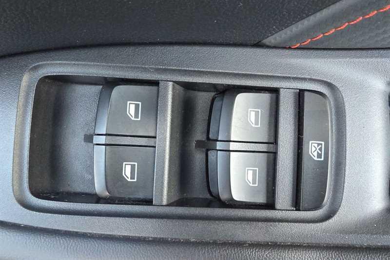 MG ZS view 16